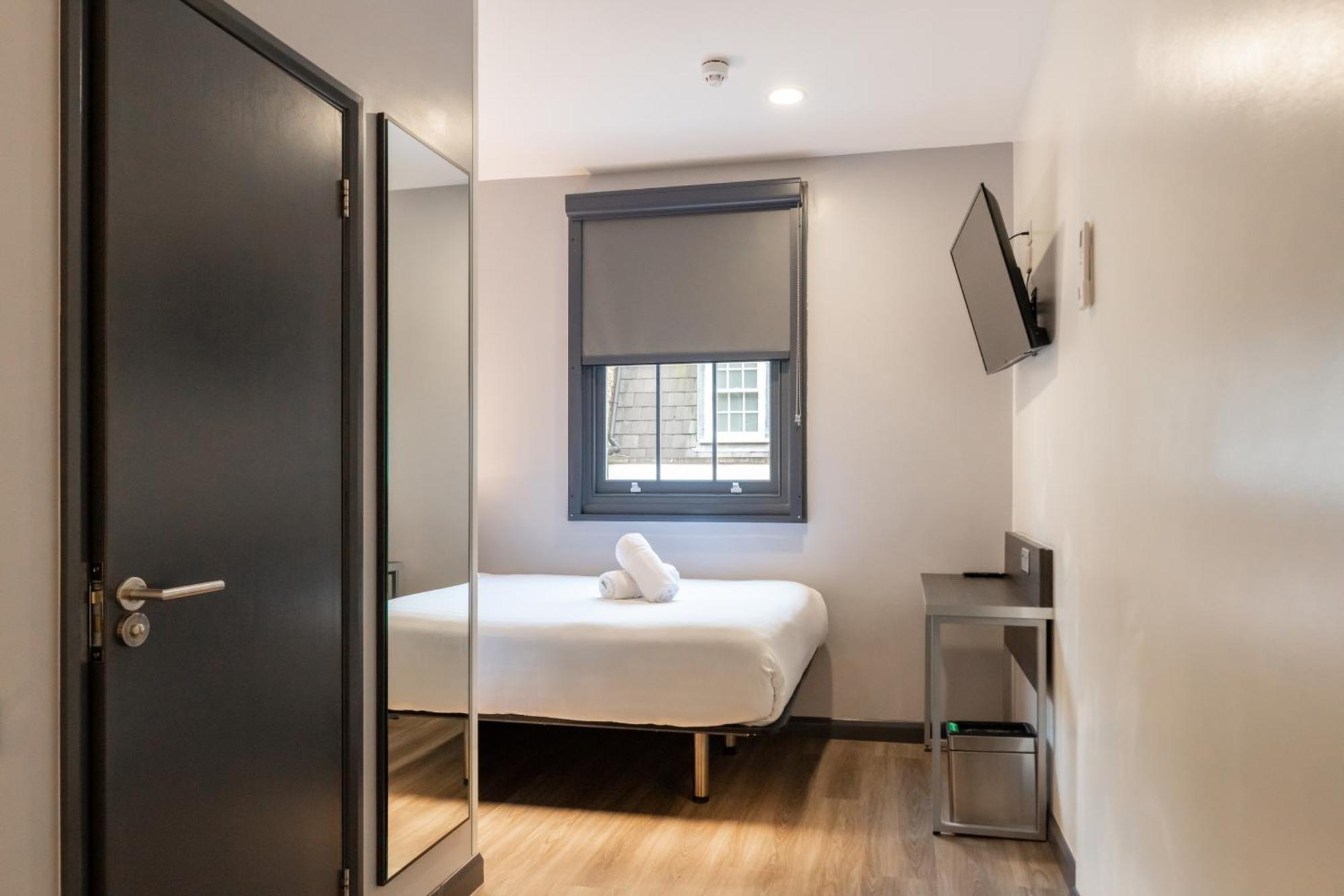 Easyhotel Victoria Hotel Londen