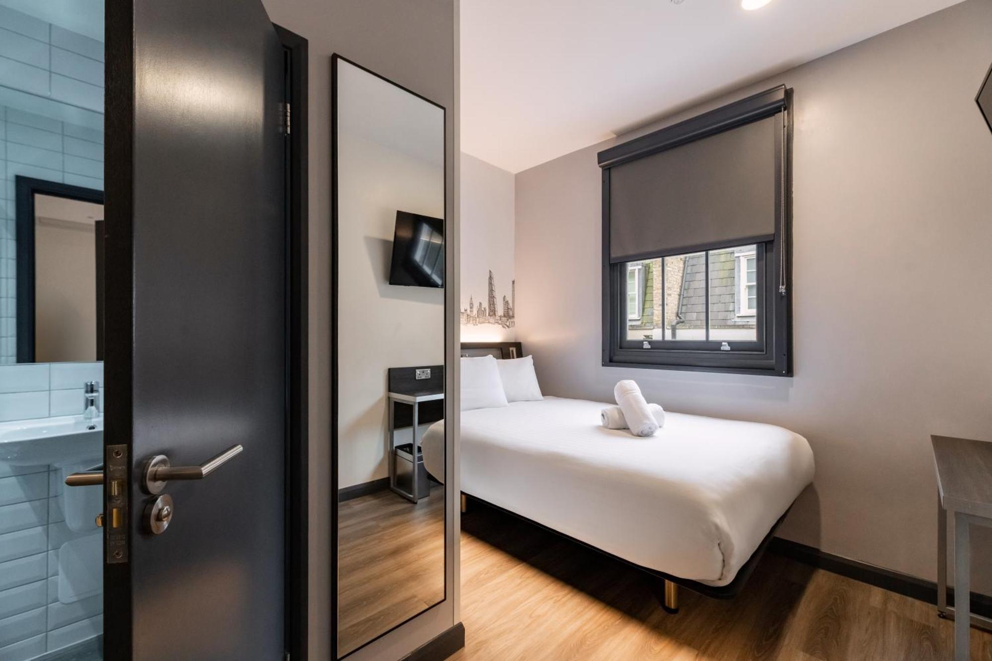 Hotel Easyhotel Victoria Londen