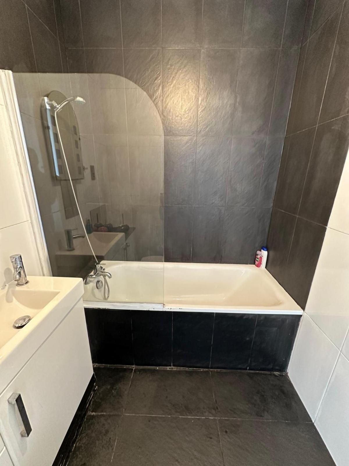 Comfortable - Cosy - Budget In Center Gjestgiverier