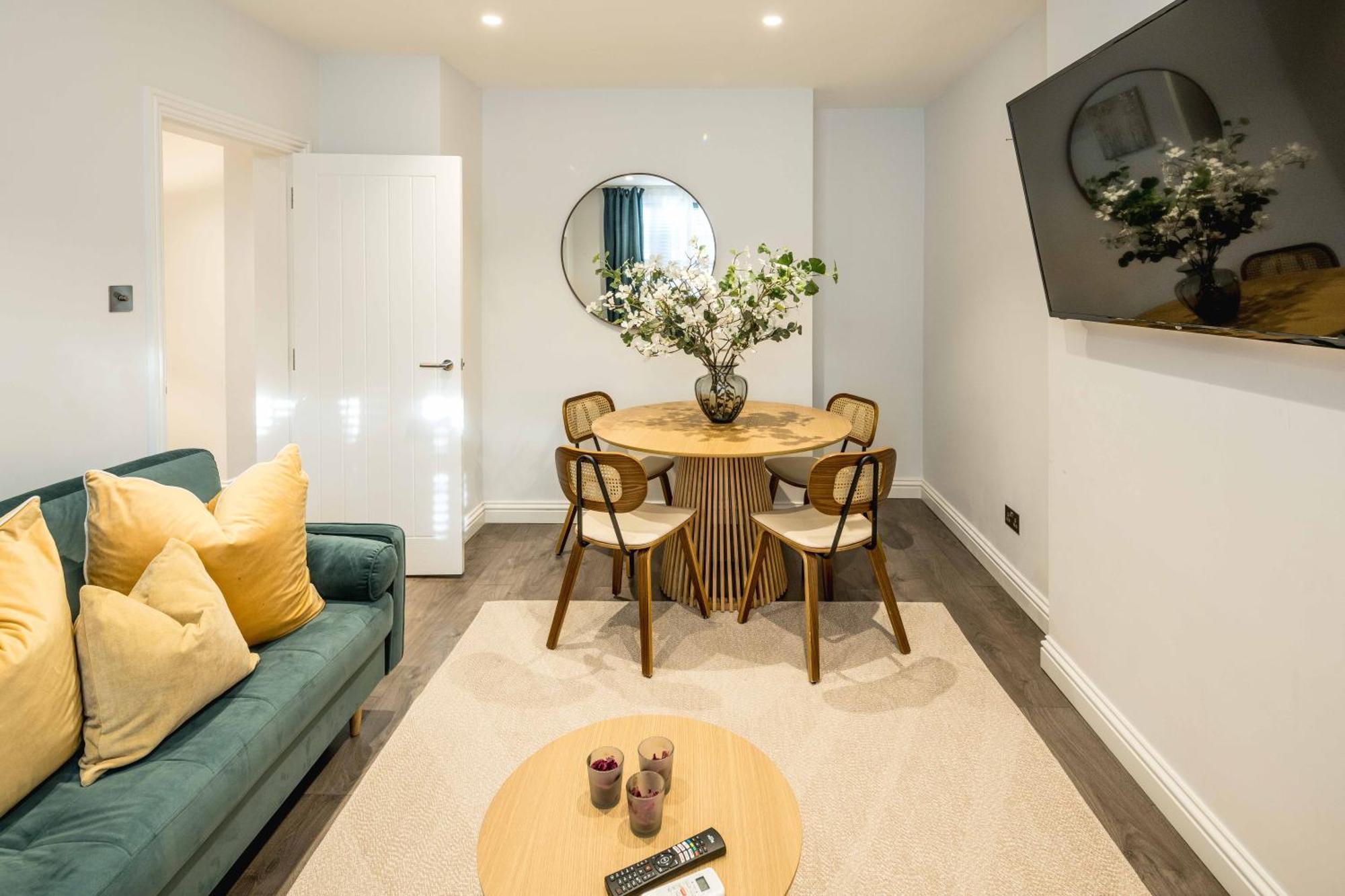 Appartement Brand New 1-bedroom In And Convenient
