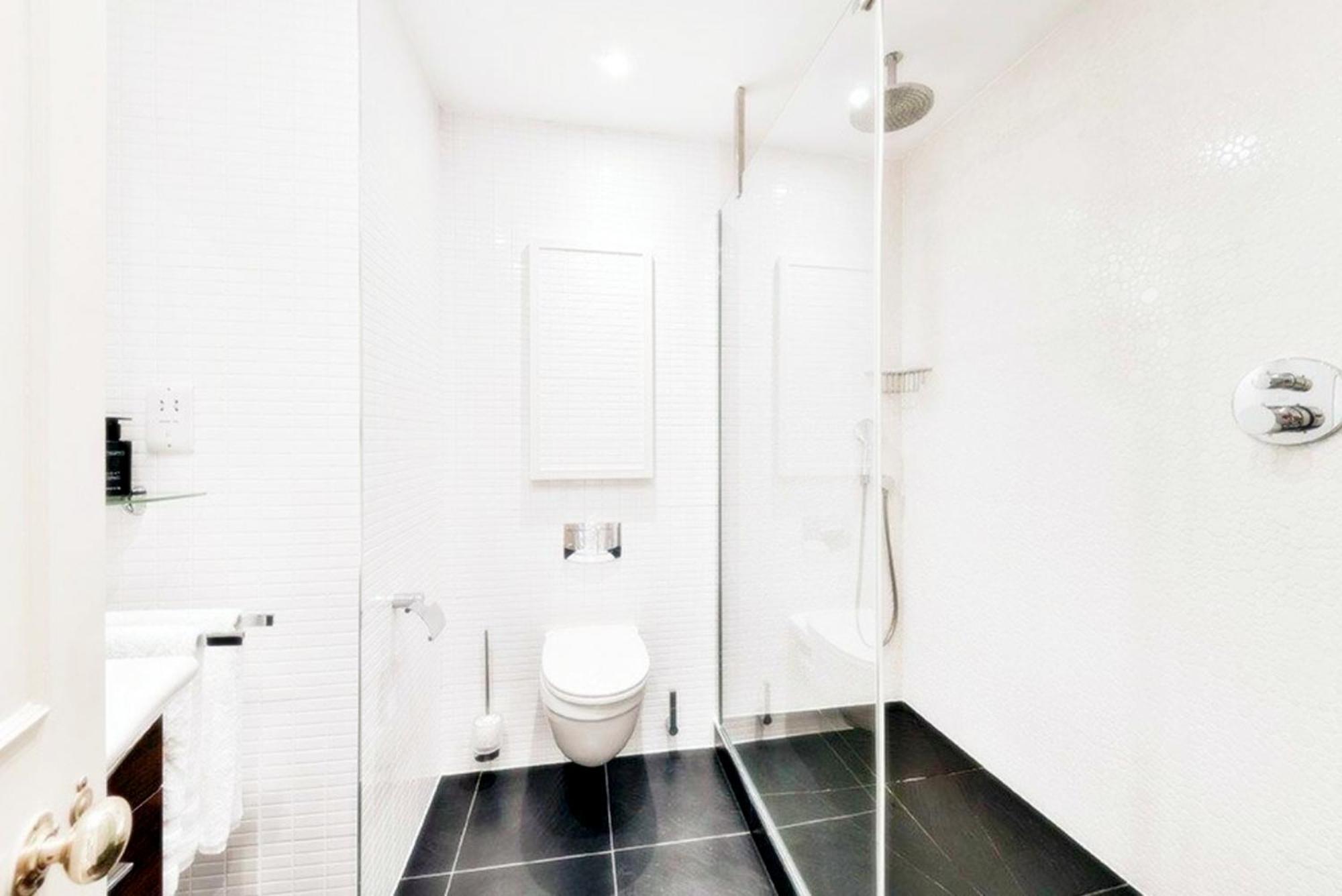 Well-maintained 4-bedroom Flat With Full Amenities