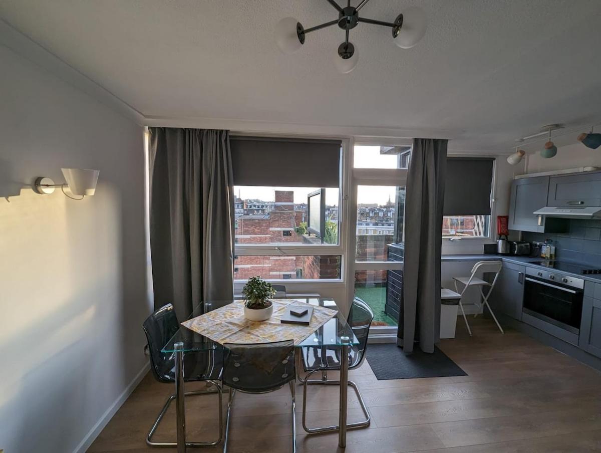 Pimlico Flat With Views Of Zone 1 Appartement