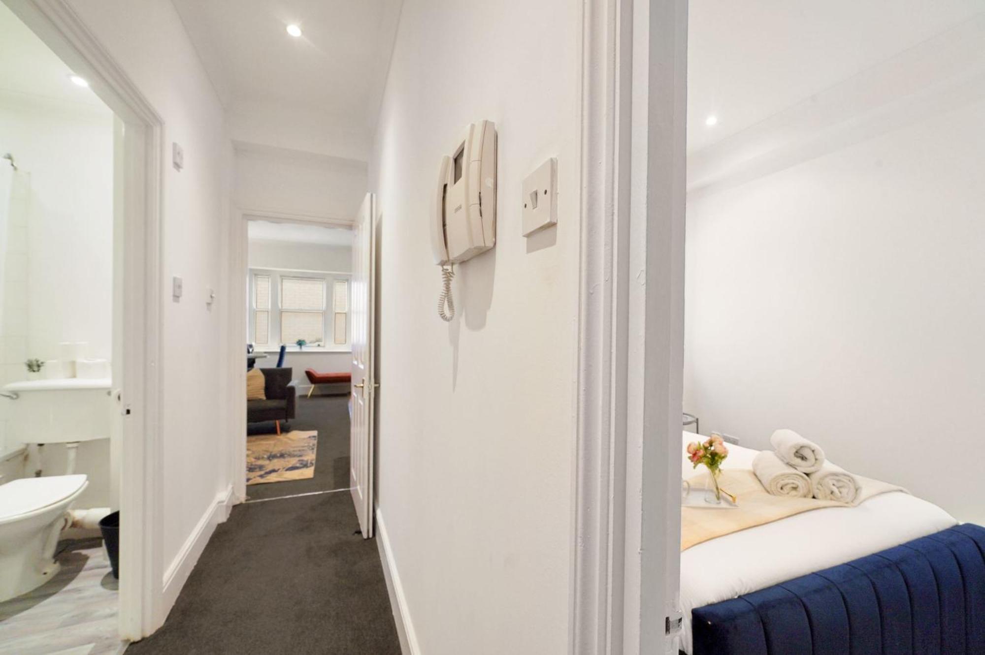 Affordable One Bed Bayswater Special Price Lejlighed London