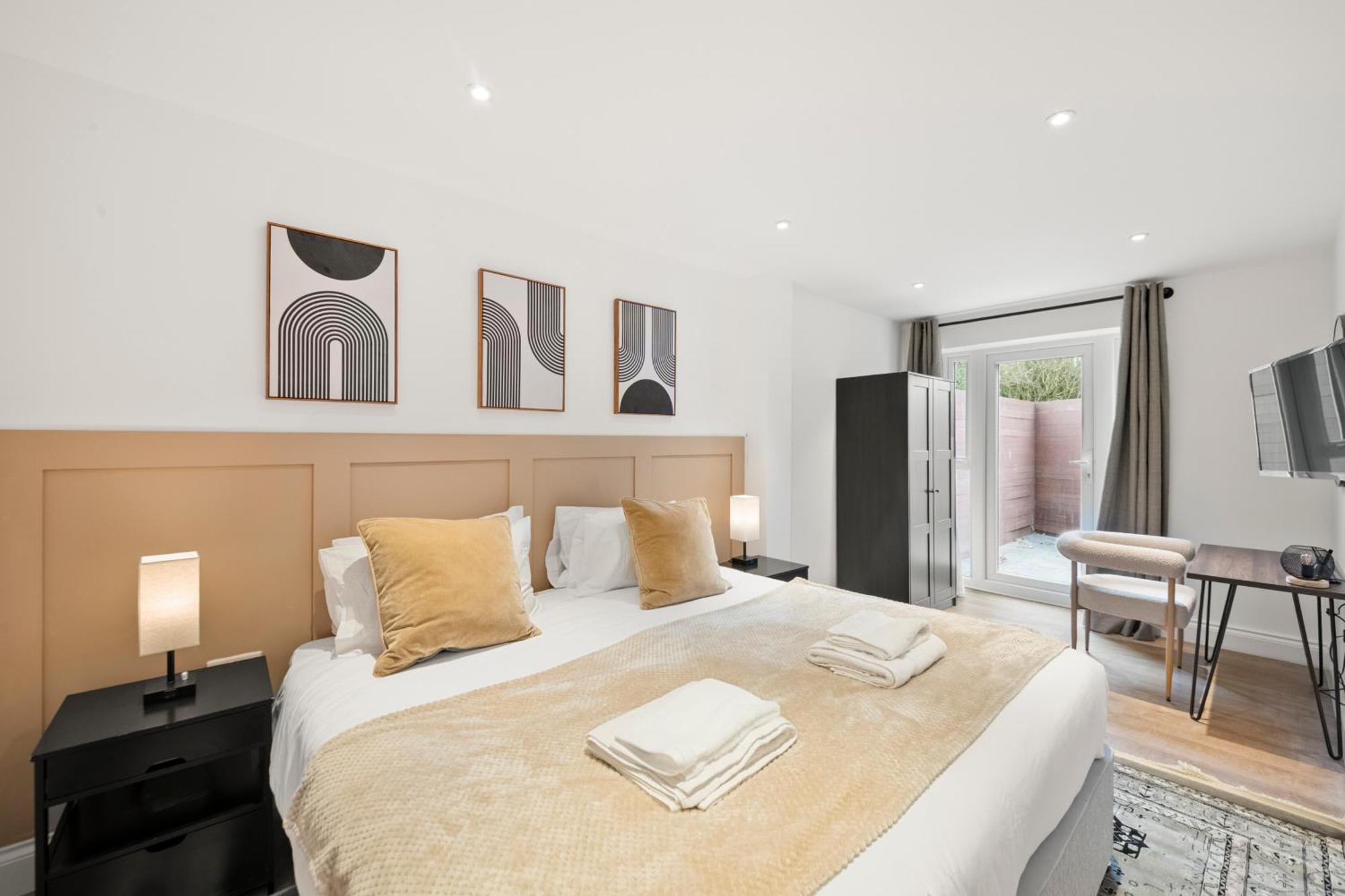 Stylish I Extended I Free Parking Apartment *