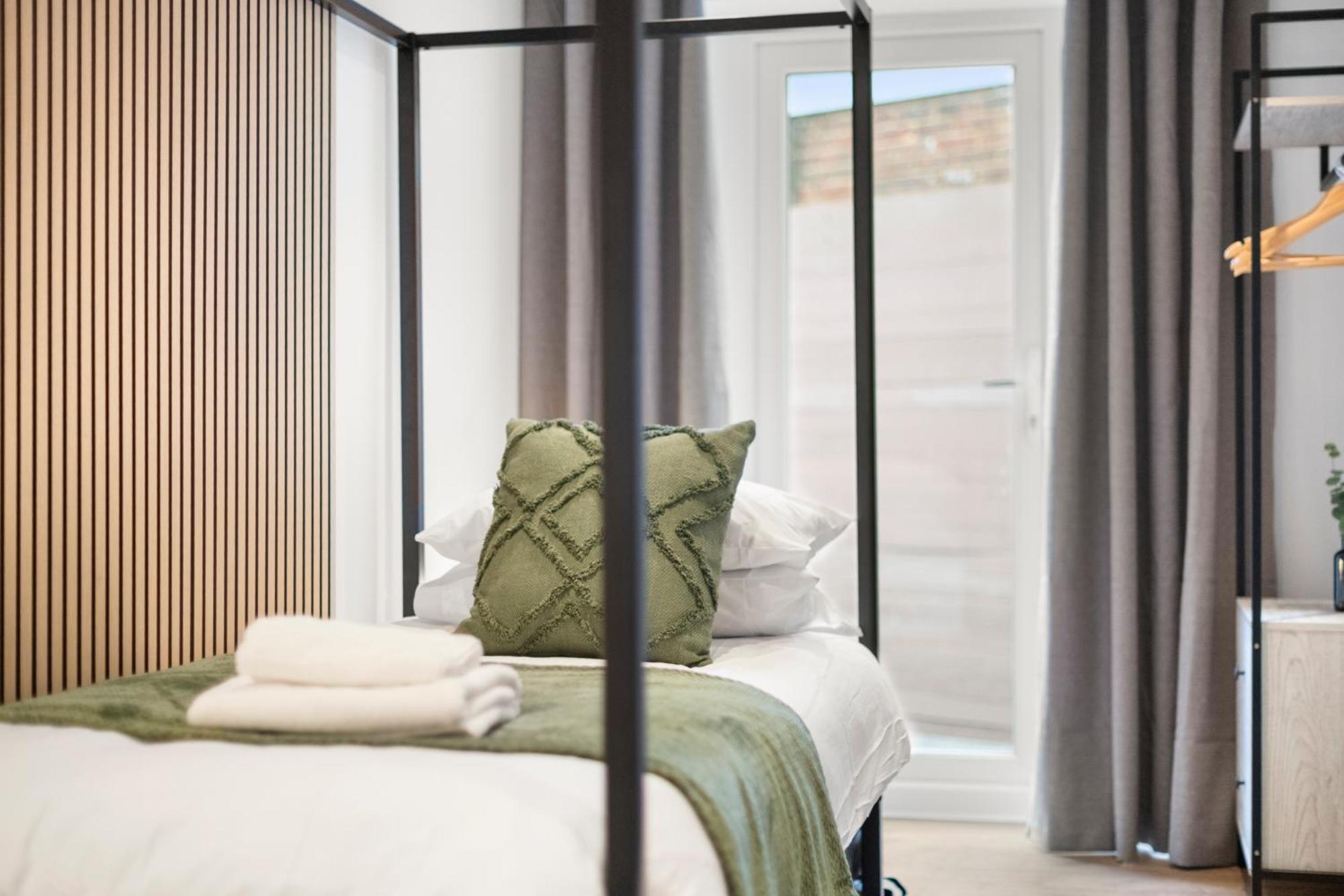 Stylish I Extended I Free Parking * London