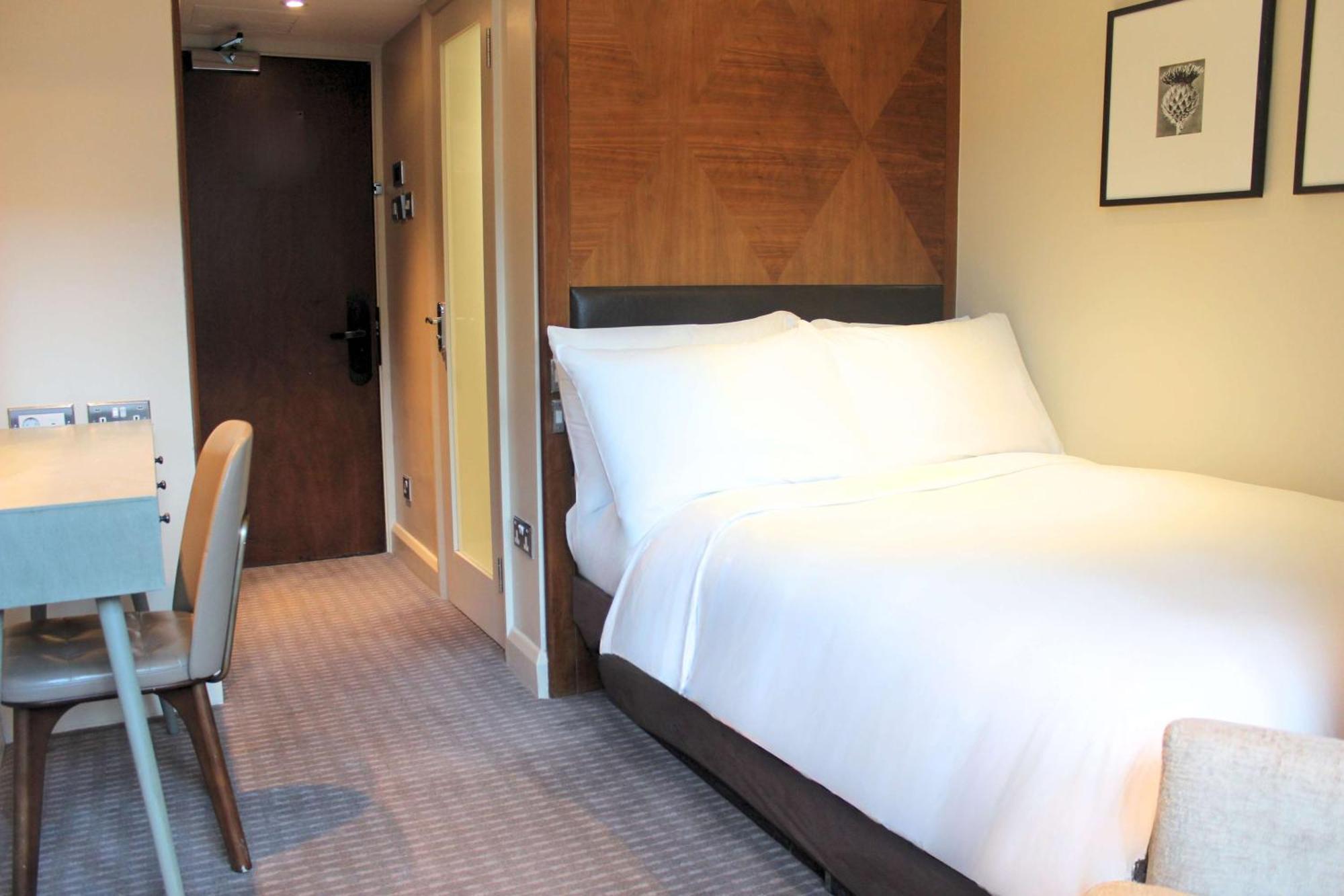 Radisson Blu Hotel, Tottenham Court Road - Formerly Kenilworth Hotel