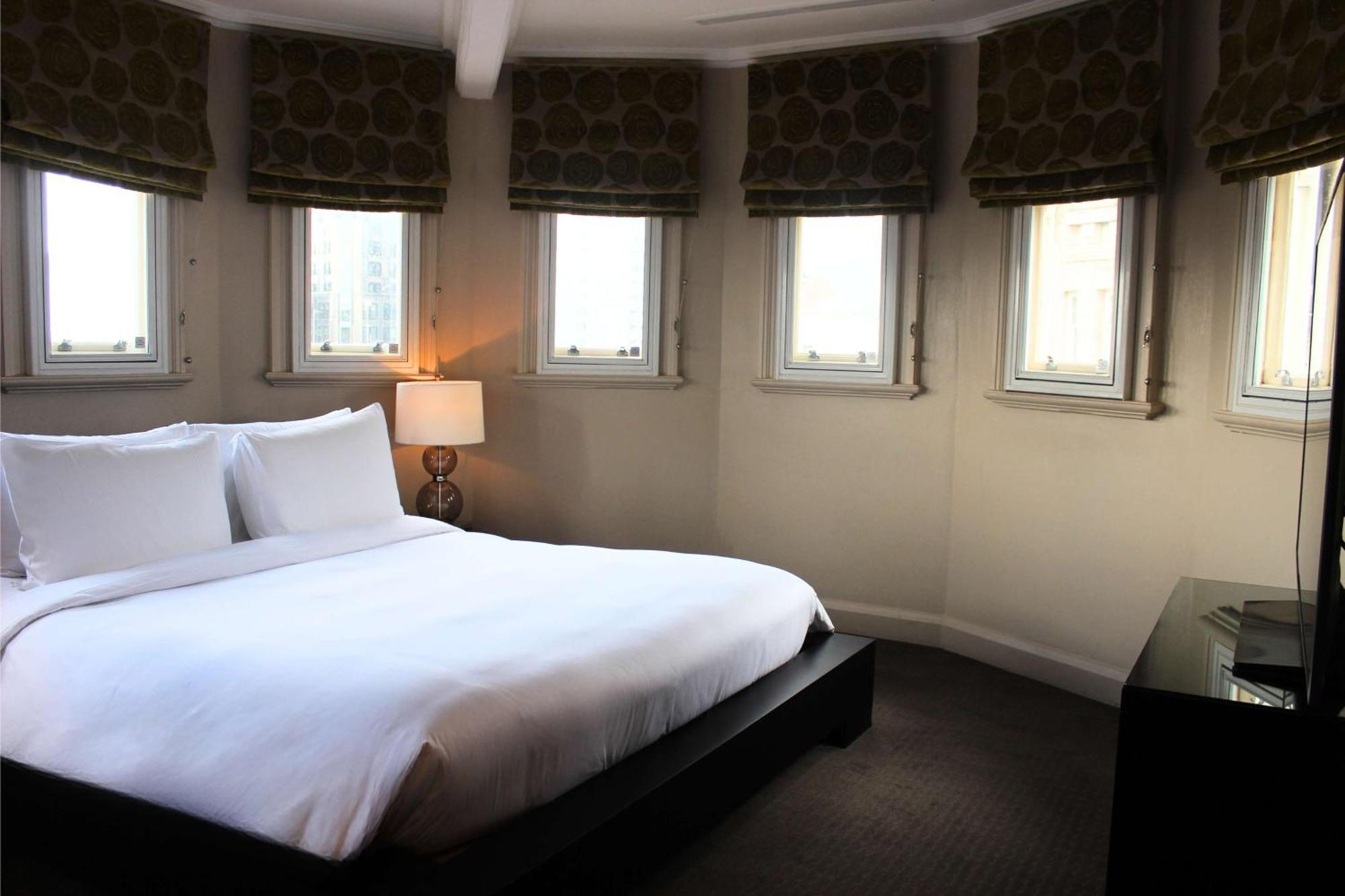 Hotel Radisson Blu Hotel, Tottenham Court Road - Formerly Kenilworth London