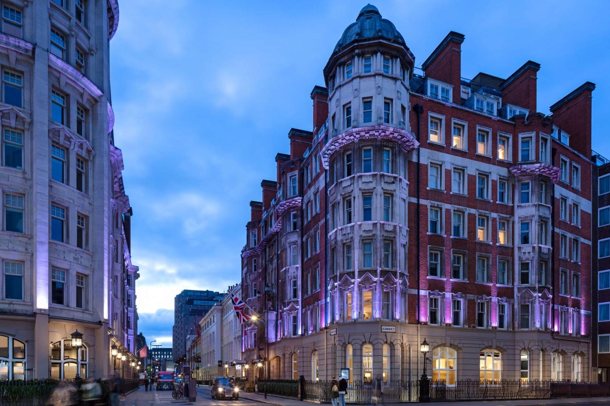 Radisson Blu Hotel, Tottenham Court Road - Formerly Kenilworth 4*