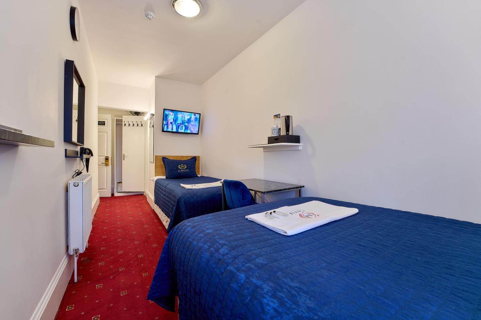 Hotel Jubilee 3*