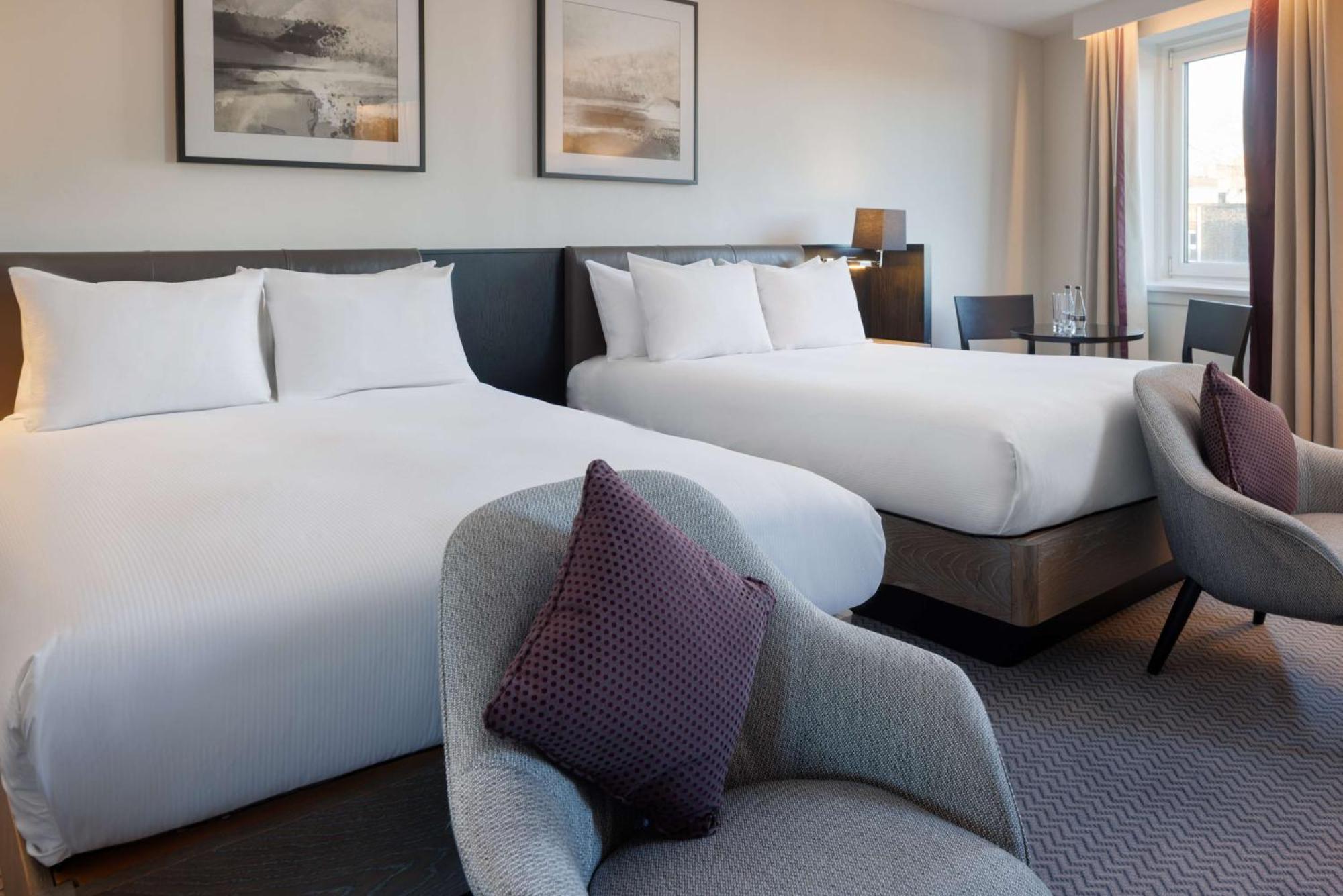 Hotell Hilton Angel Islington 4*