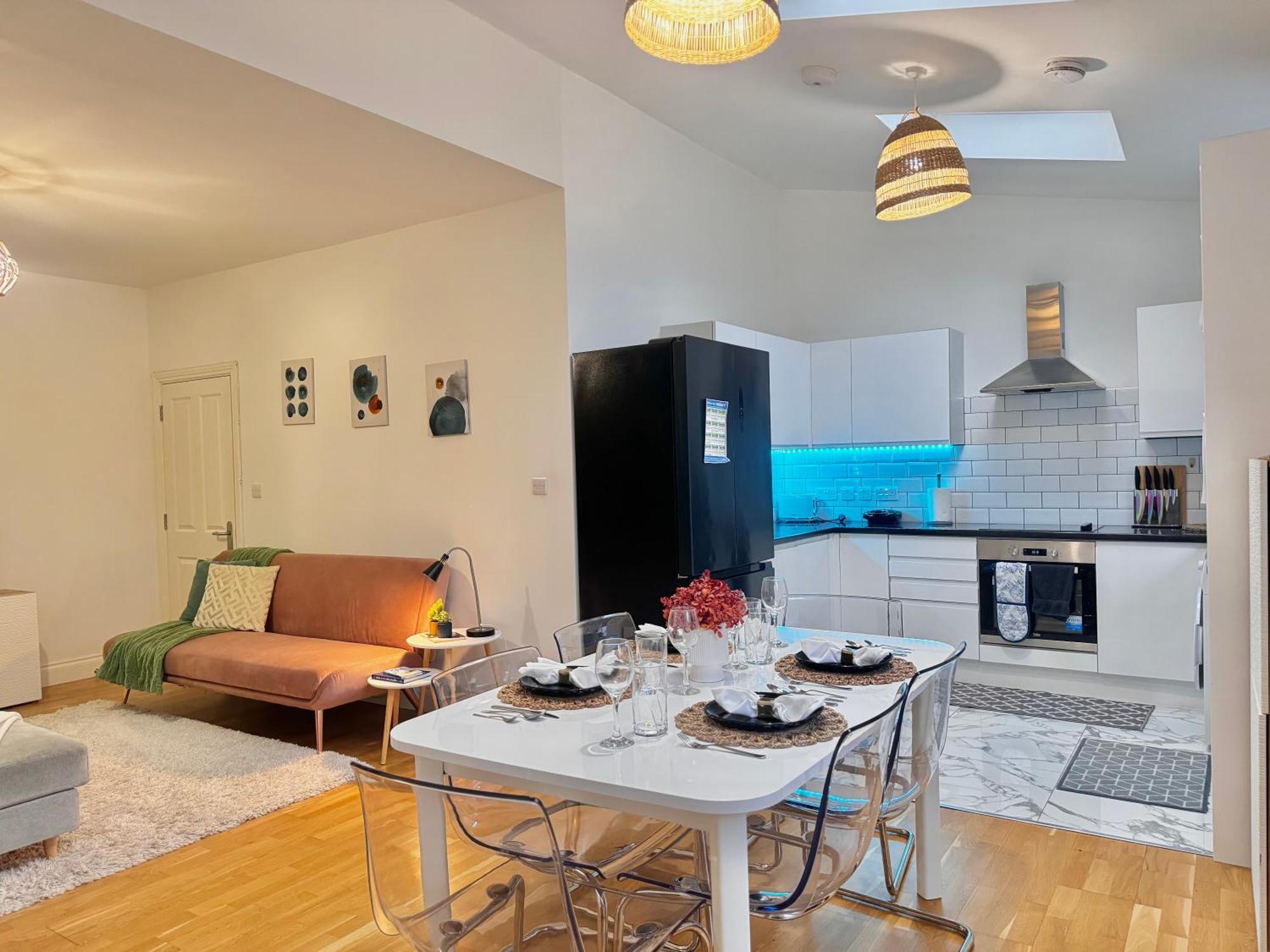 Modern 1-bed 30min To & Parking * London