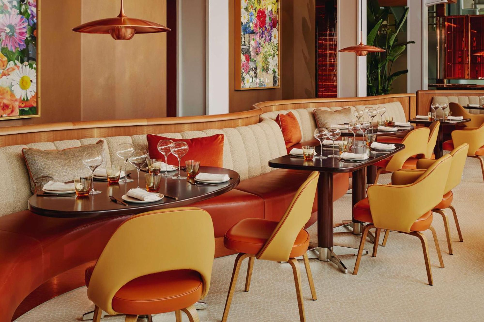 The Emory, Maybourne Hotell