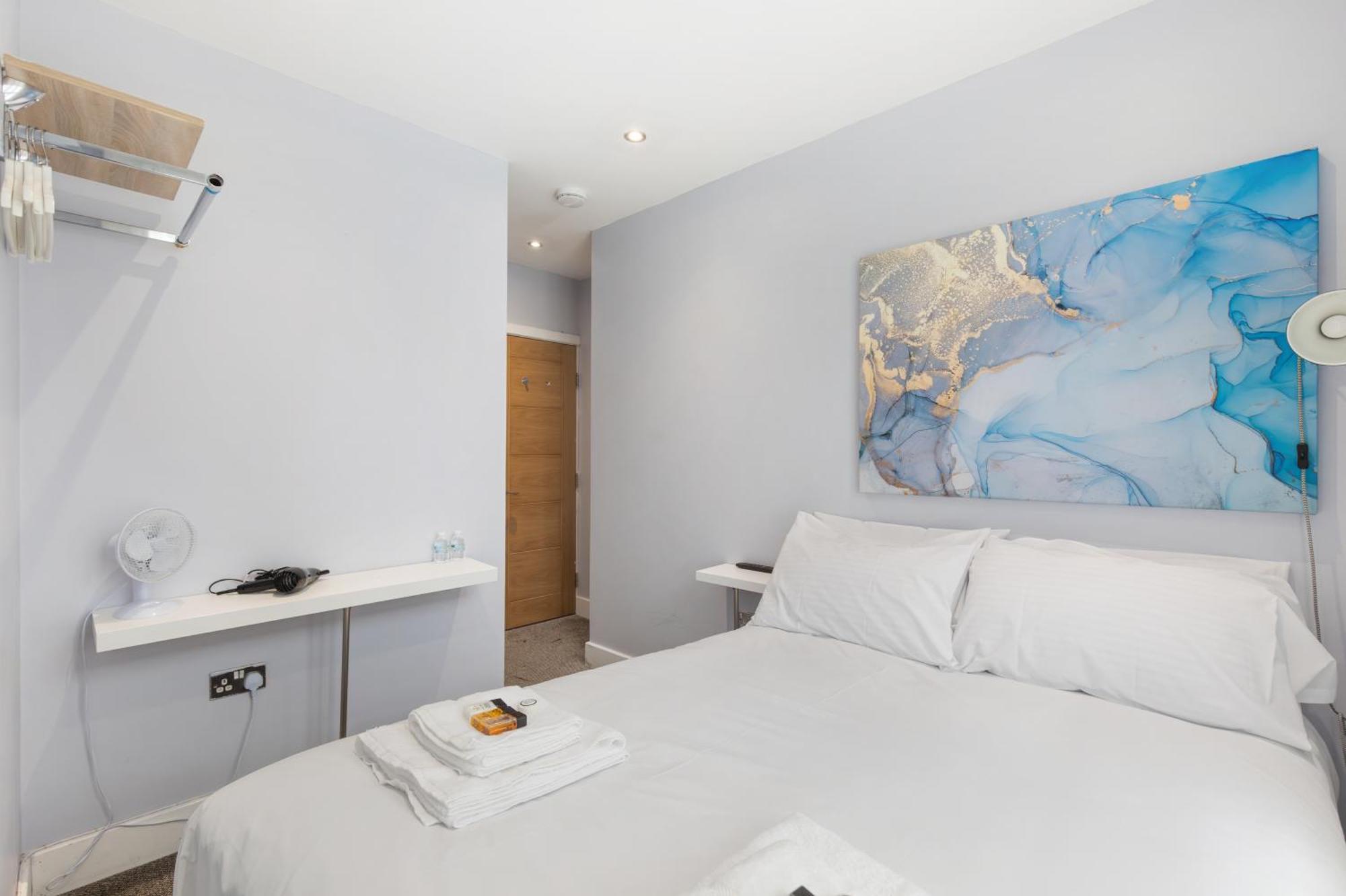 5 Bedroom Flat In Paddington *