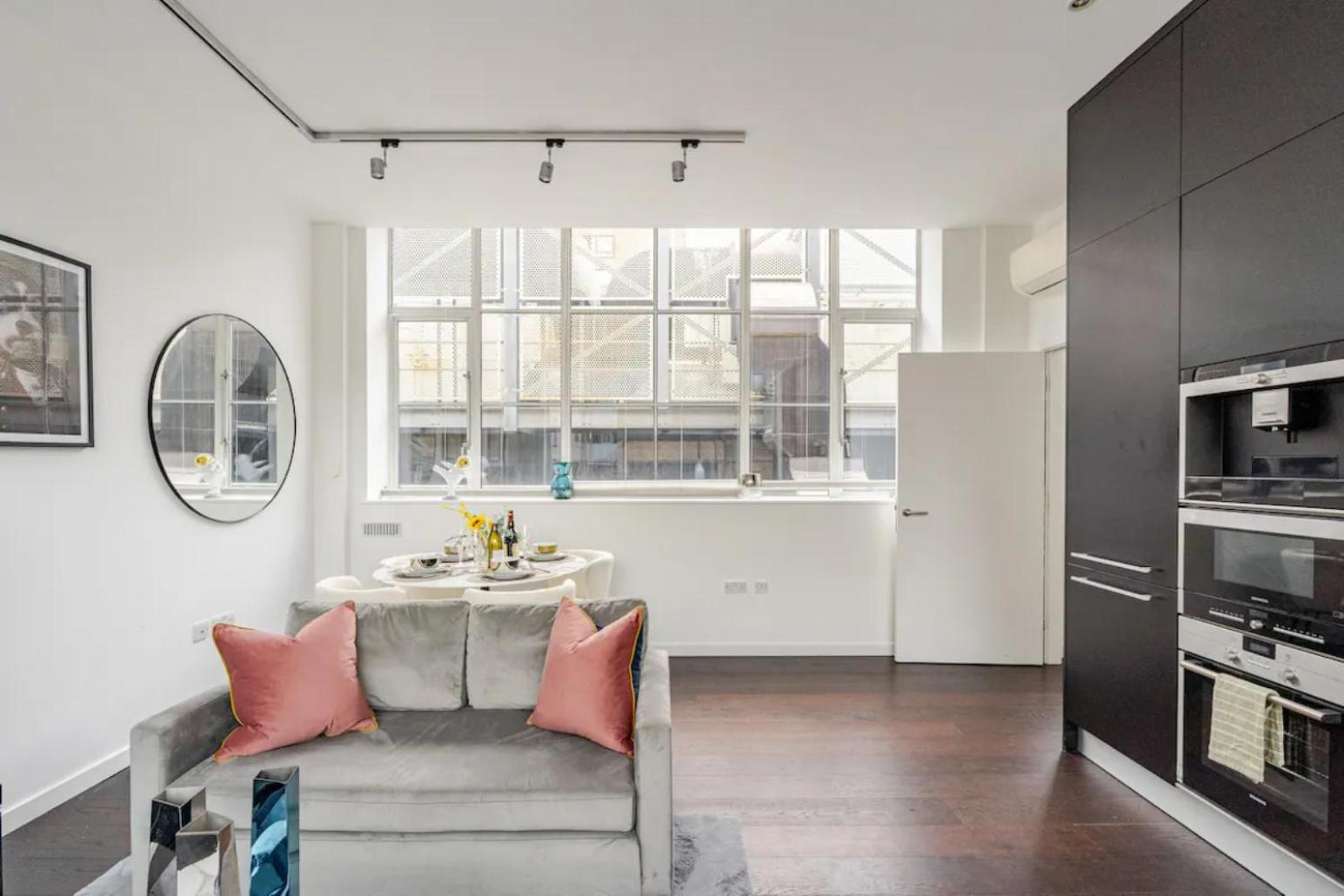 Luxury 3 Bed Soho * Londen