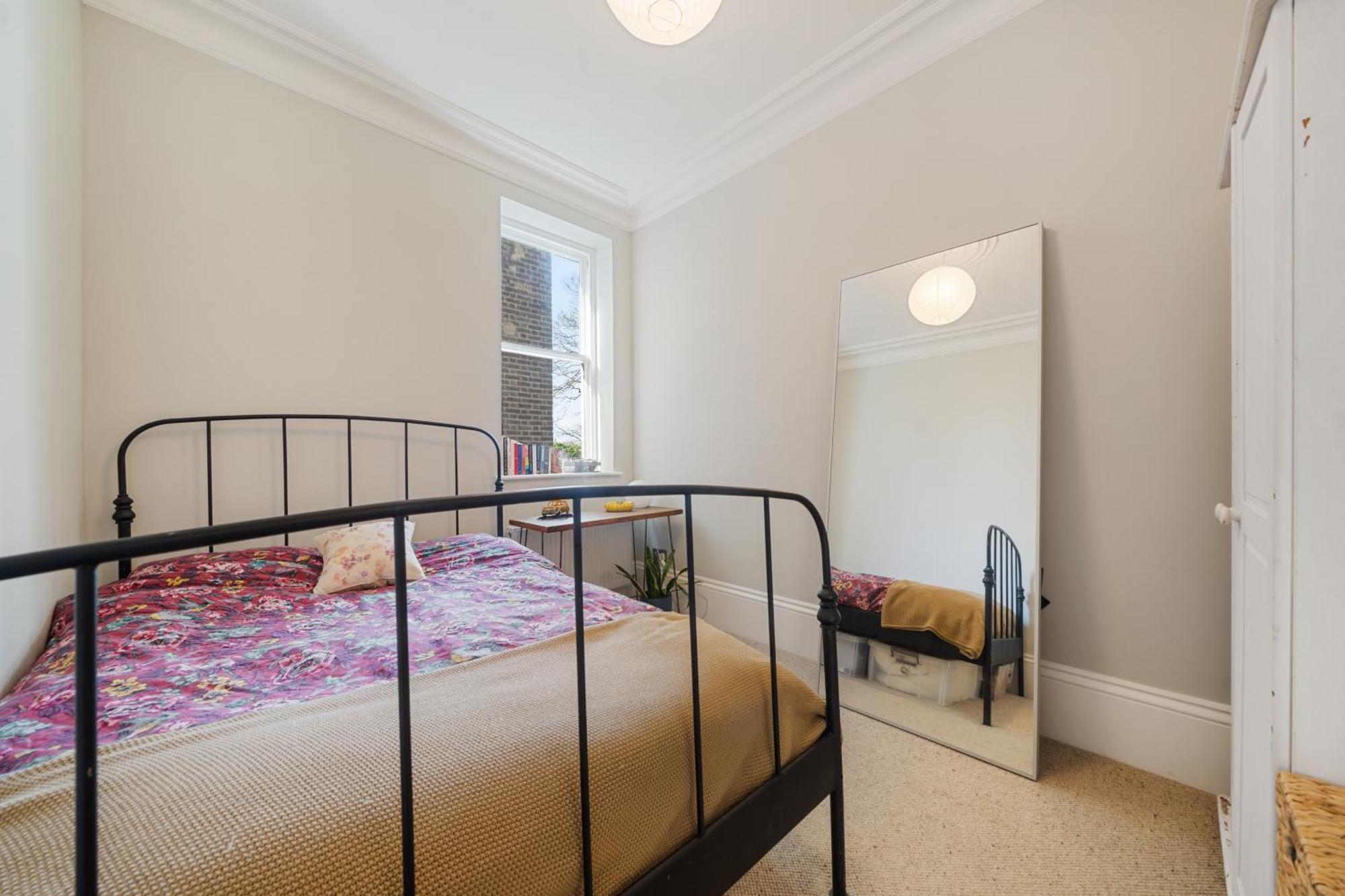 Spacious & Luxurious 2-bedroom Edwardian Londres