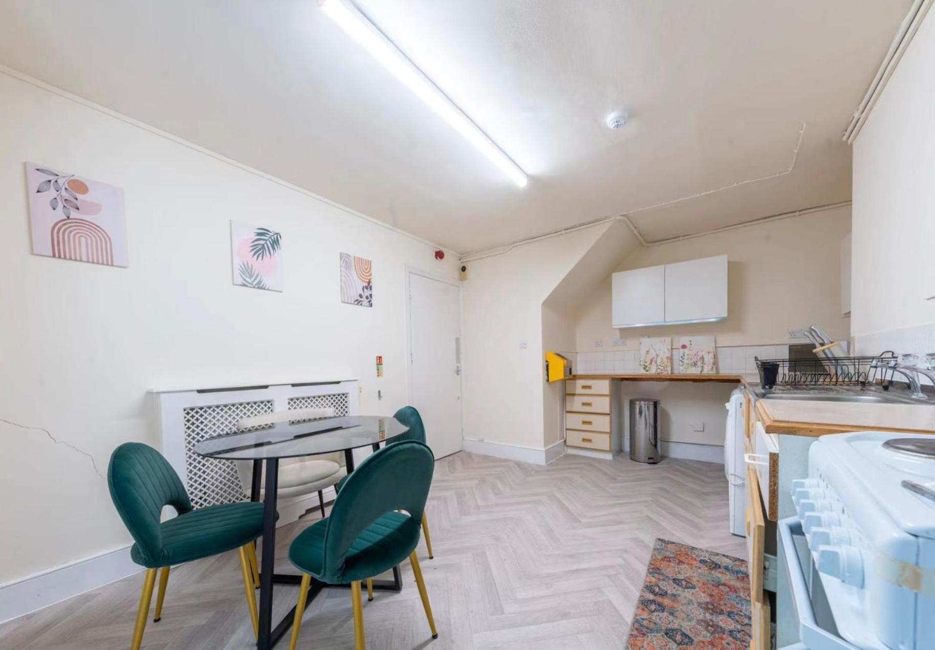 Newly Refurbished Double Camden Town *