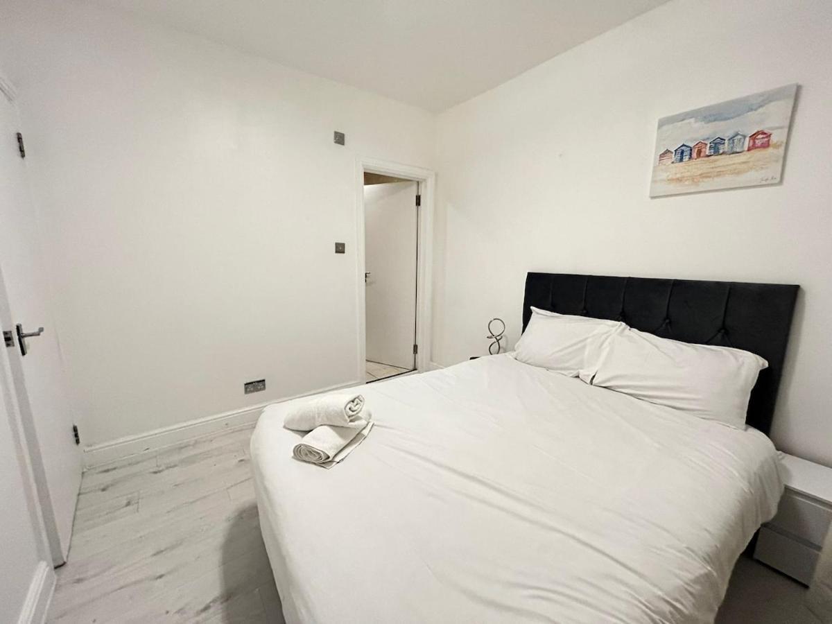 One Bedroom Flat Victoria Appartamento