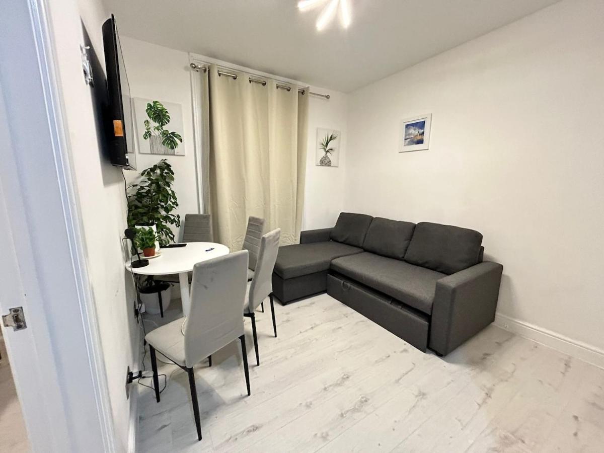 One Bedroom Flat Victoria Appartamento Londra