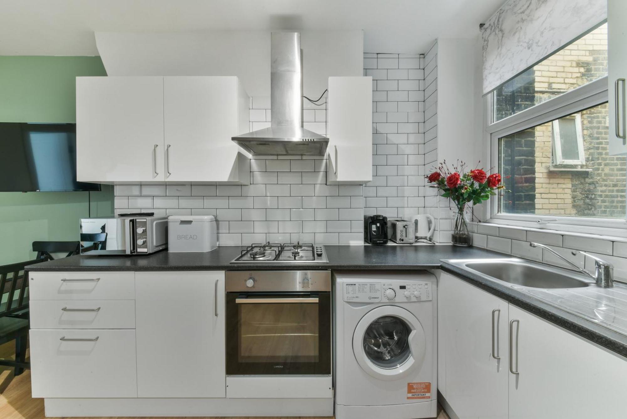 Amazing 2 Bedrooms Flat In Dalston * Londen