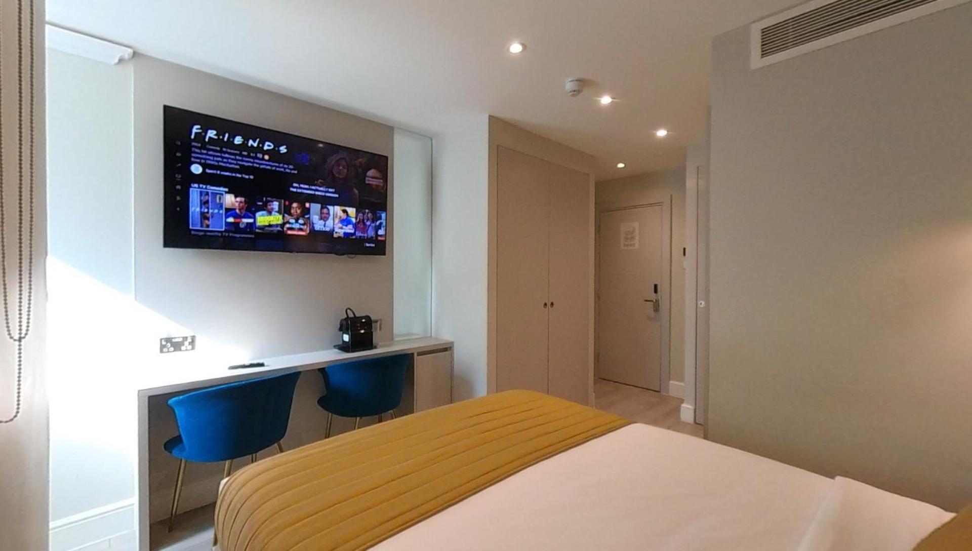 Nox Kensington Aparthotel