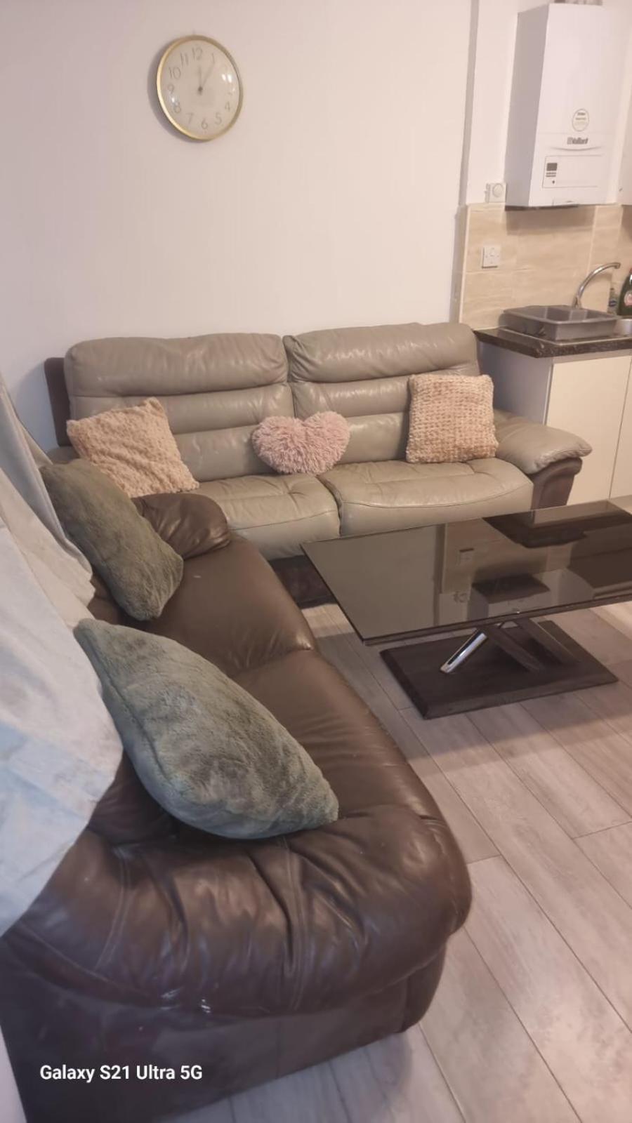 R J 2 Bedroom Lägenhet