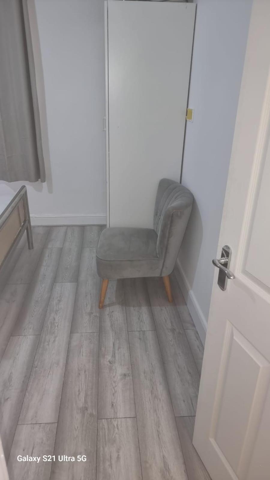 Lägenhet R J 2 Bedroom
