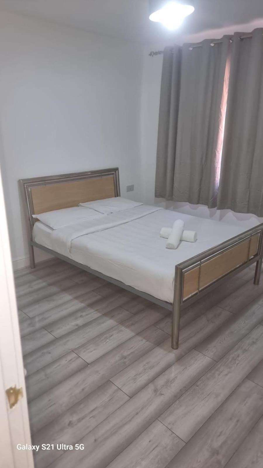 Lägenhet R J 2 Bedroom *