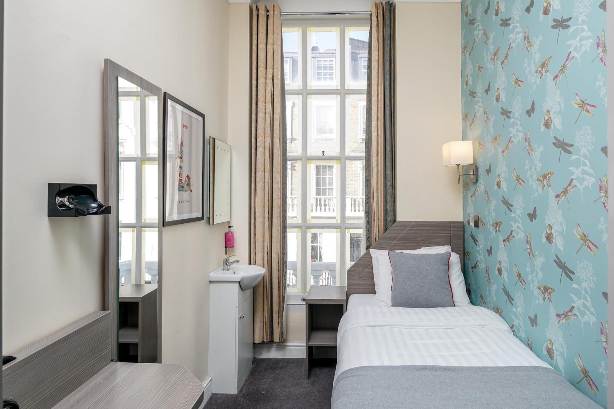 Oyo Bakers Hotel London Victoria London