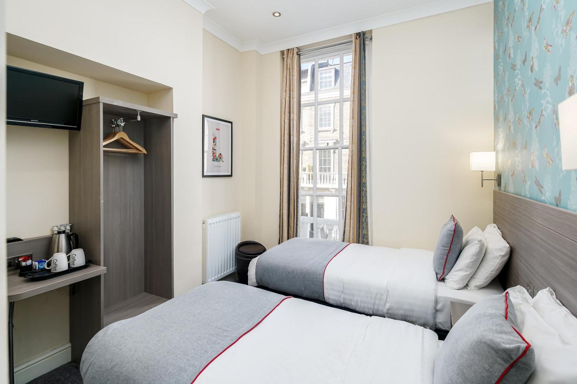 Oyo Bakers Hotel London Victoria 3*
