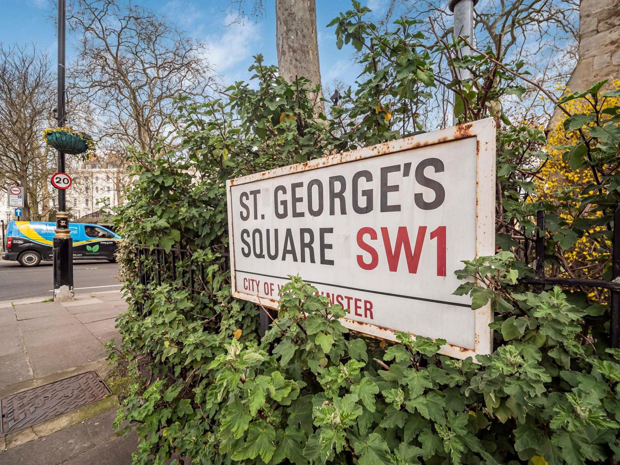 Appartement Chic & Cosy Flat With Terrace, 5-min Walk To Pimlico Tube, Pet-friendly