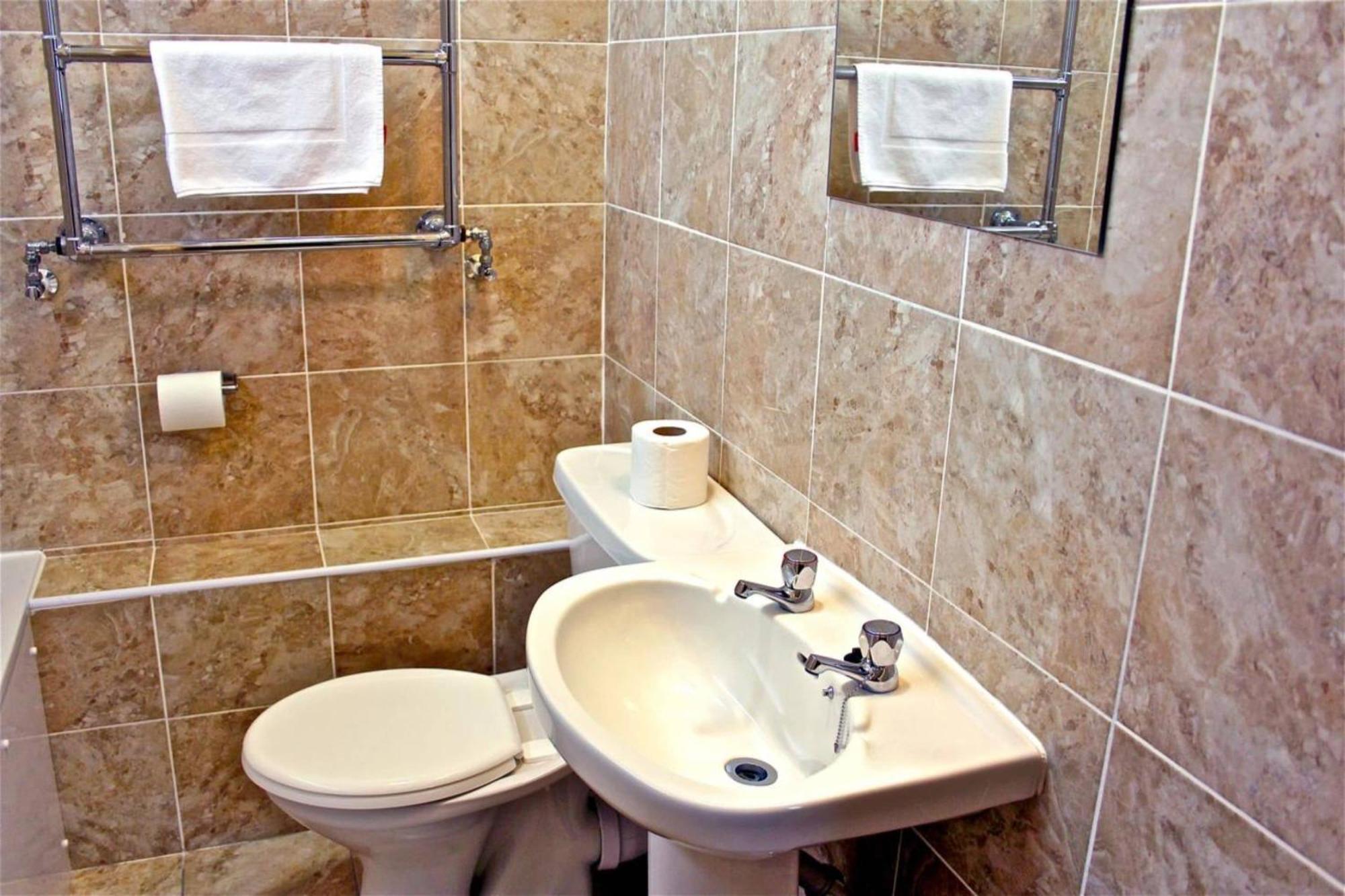 Oyo Golders 3* Londen