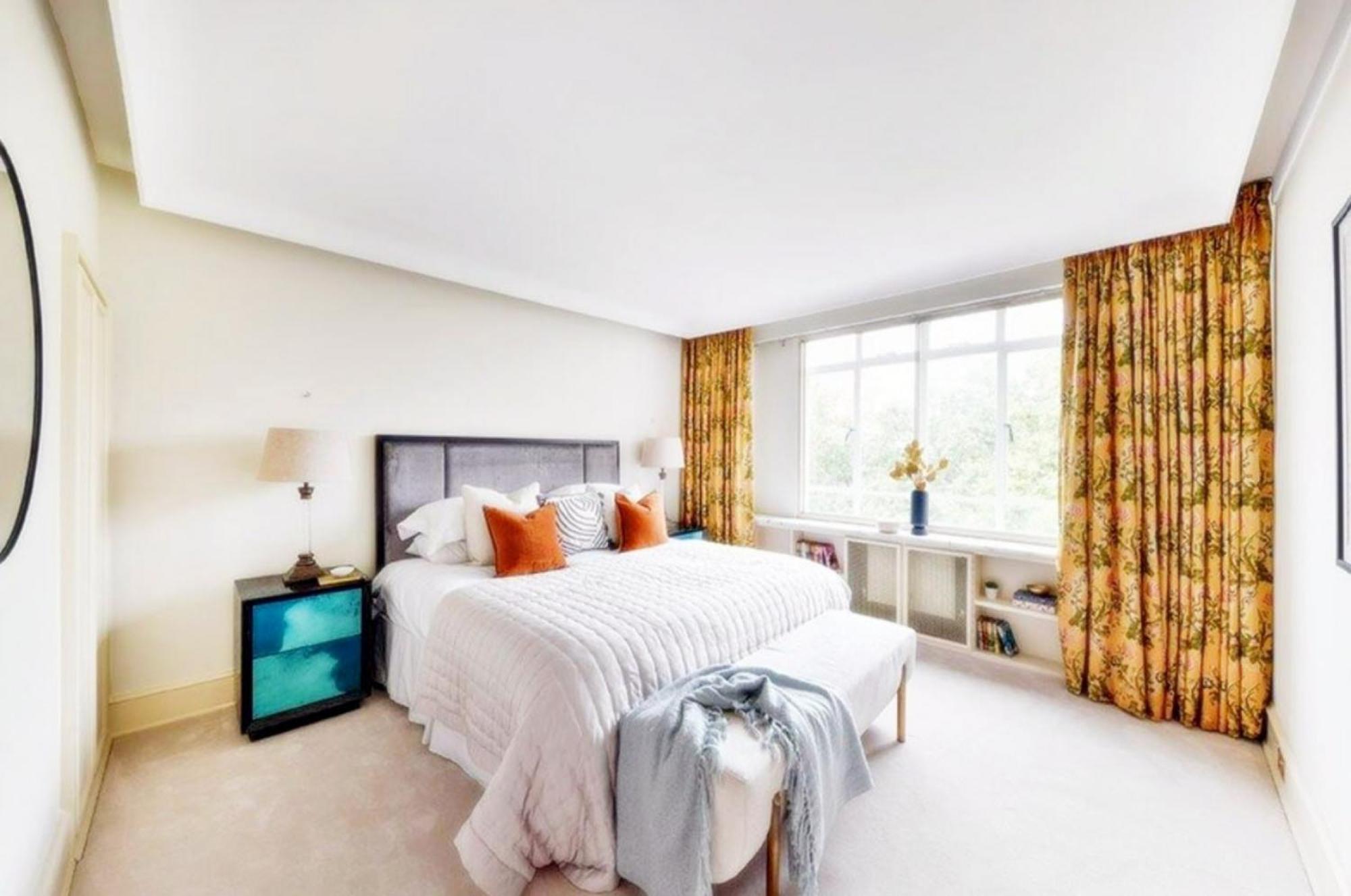 Well-maintained 4-bedroom Flat With Full Amenities * London