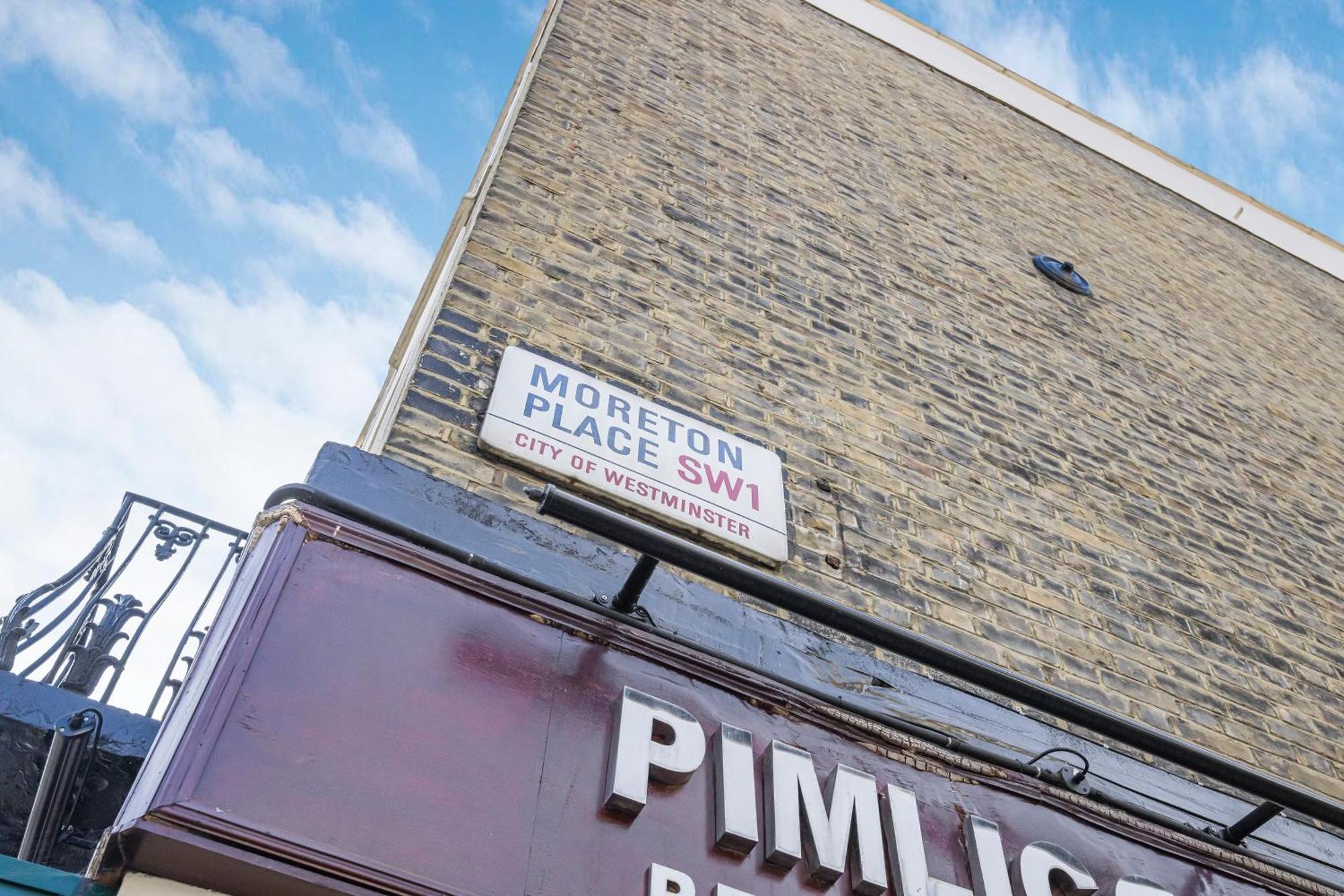 Pimlico Hub Guest house London