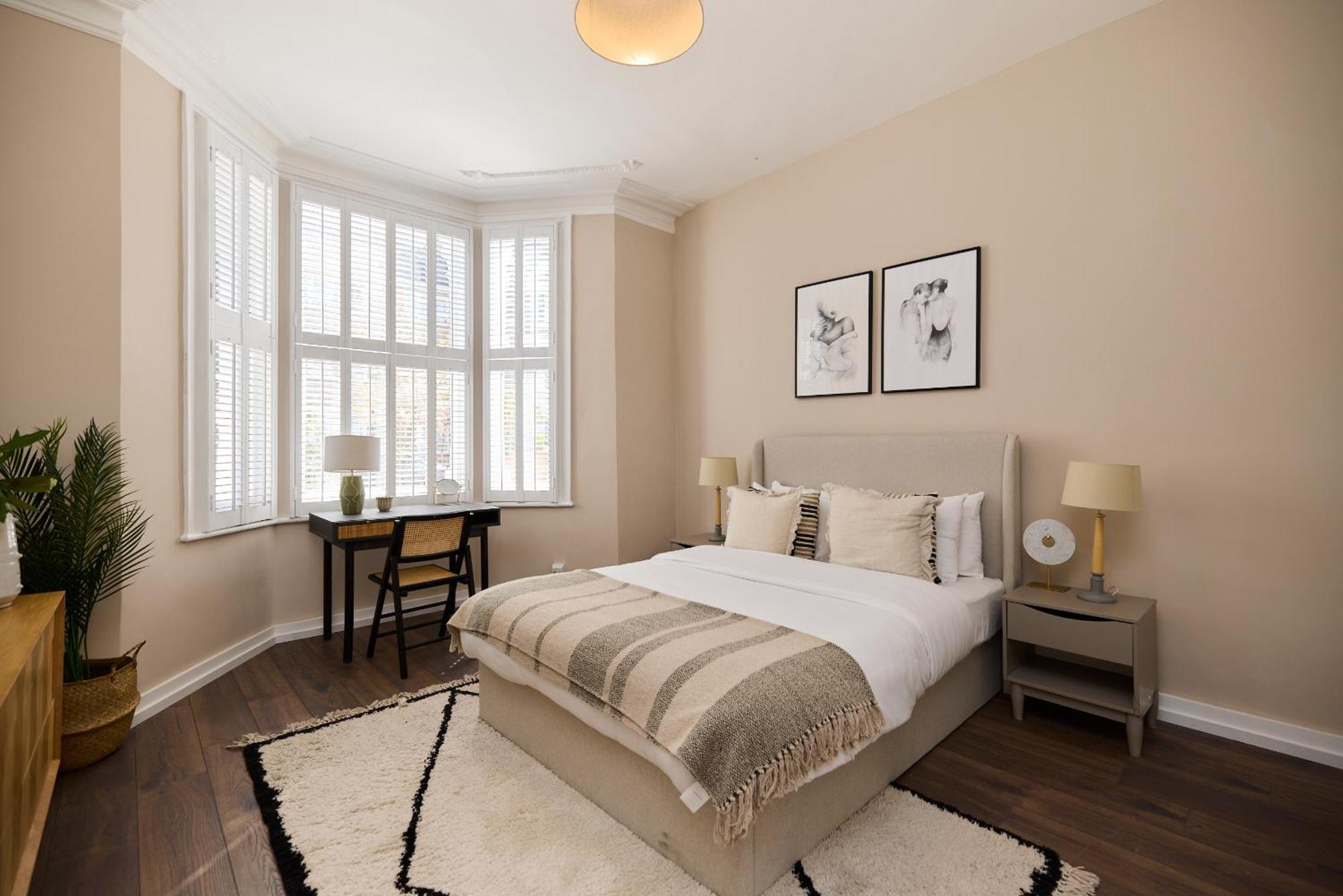 Apartment The Maida Hill Hideout - 2bdr Flat With Courtyard
