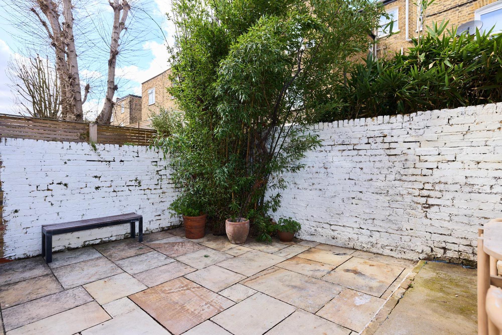 Apartment The Maida Hill Hideout - 2bdr Flat With Courtyard