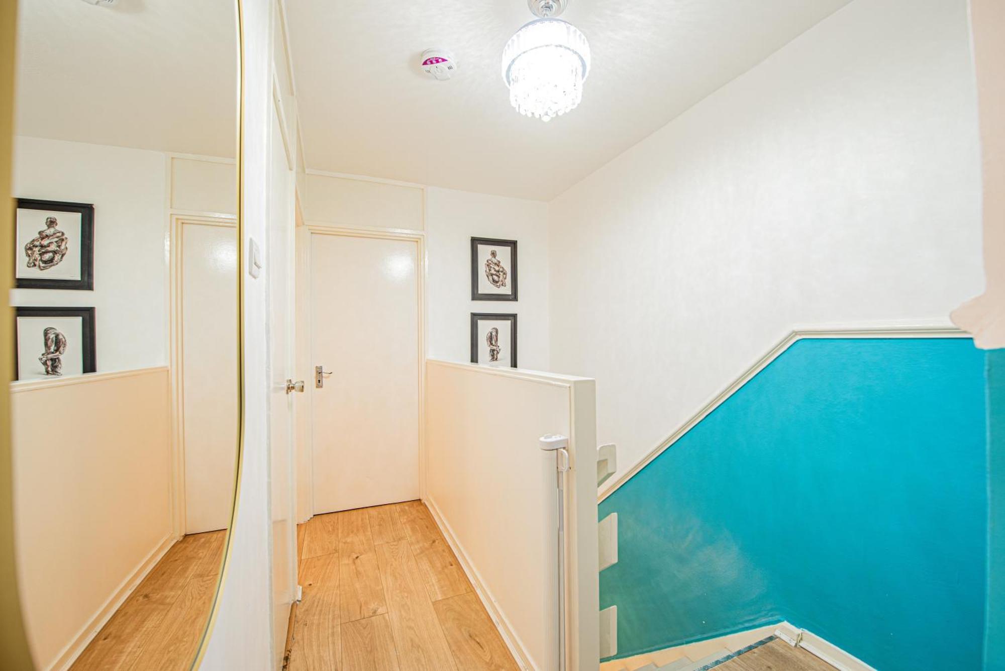Appartement Lovely 3 Bed House With Garden Londen