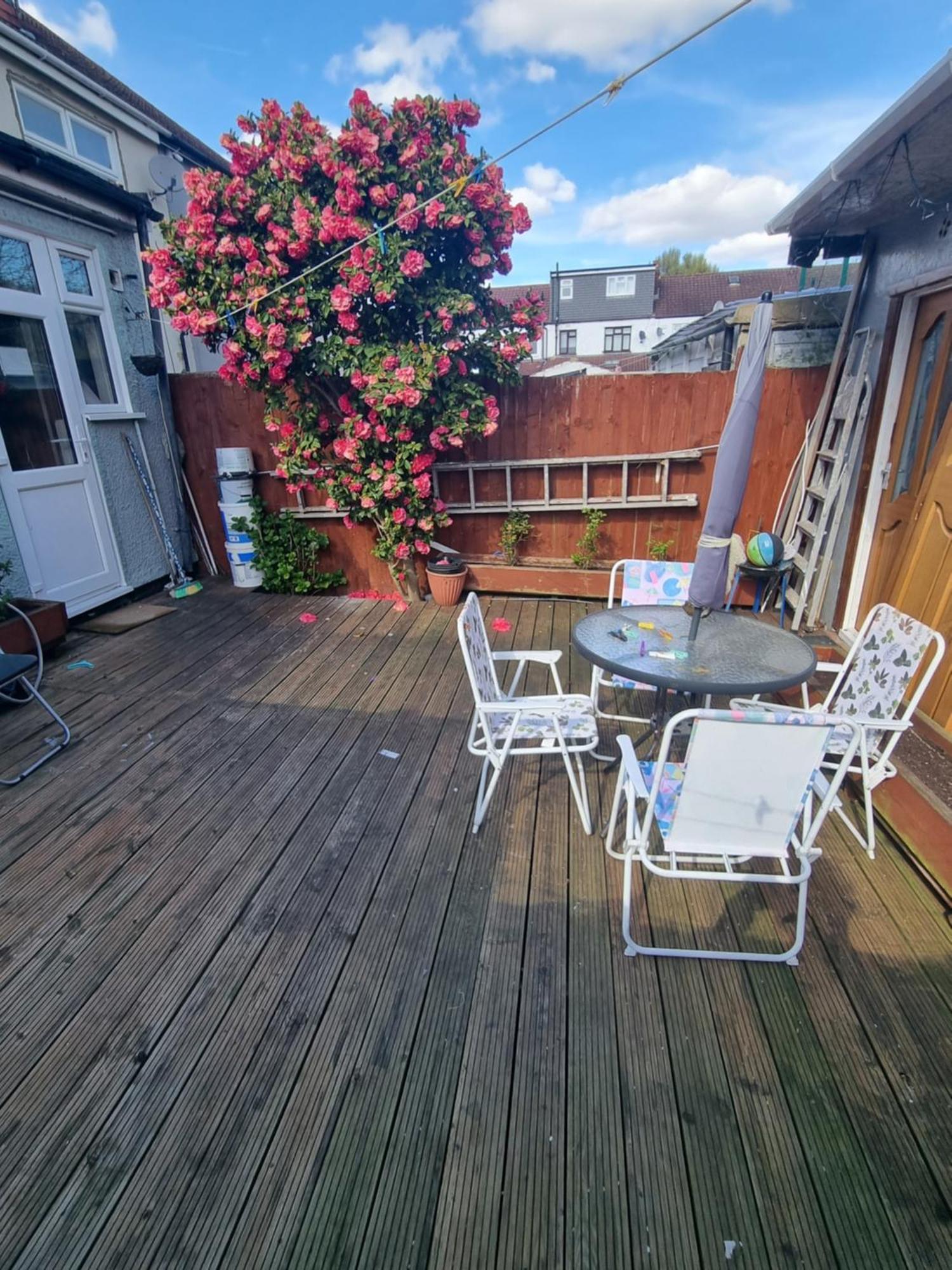 Private In London, Séjour chez l'habitant
