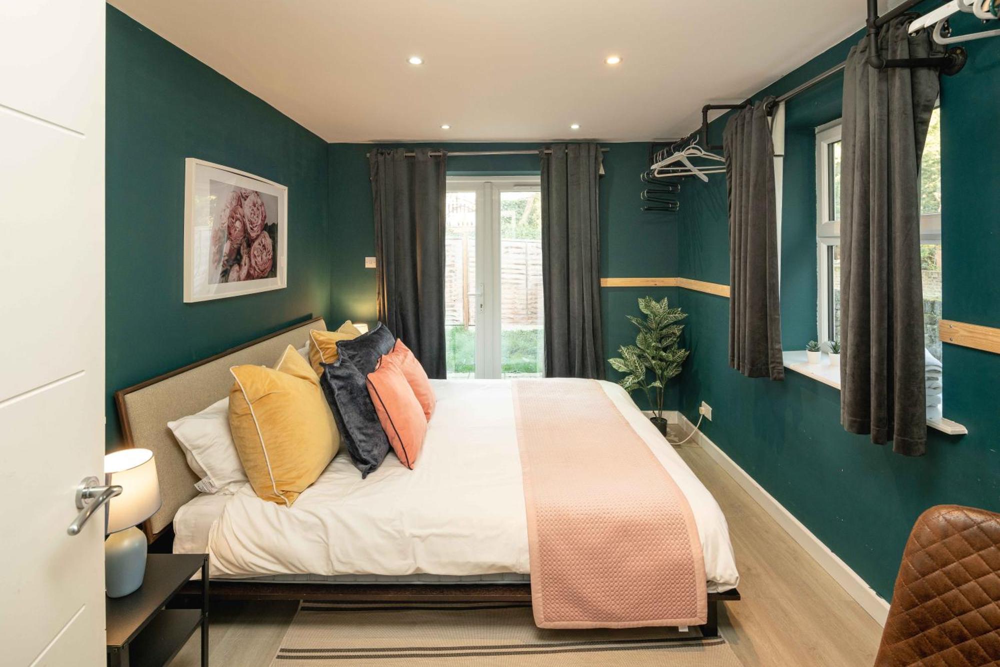 3bedrooms Next To Kilburn And Hampstead Station Leilighet