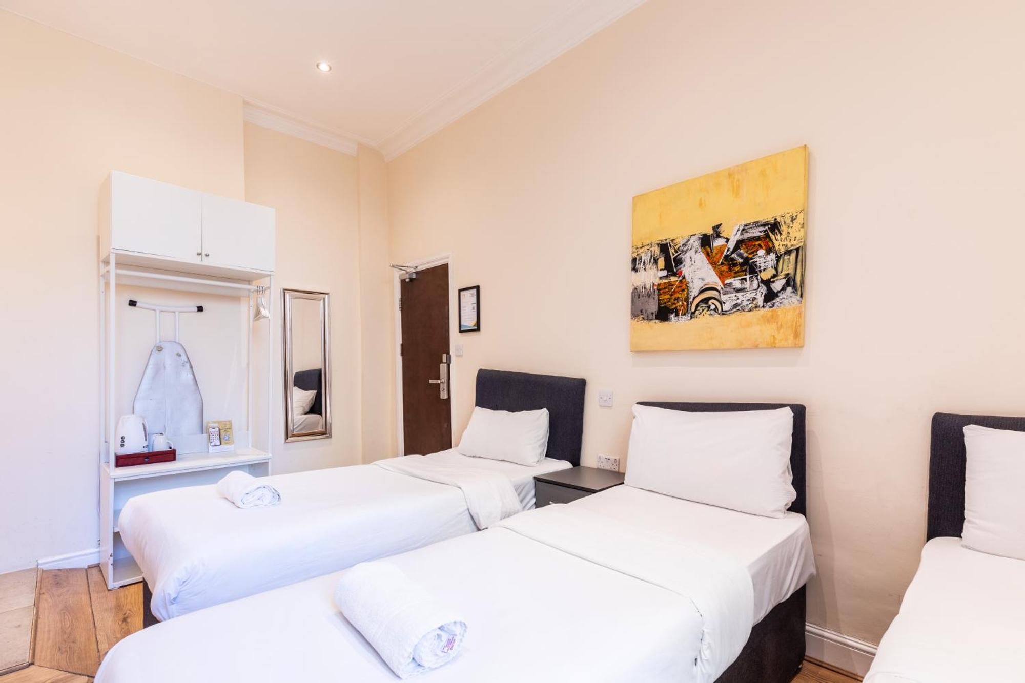 The Chapter - Hyde Park Hotell 2*