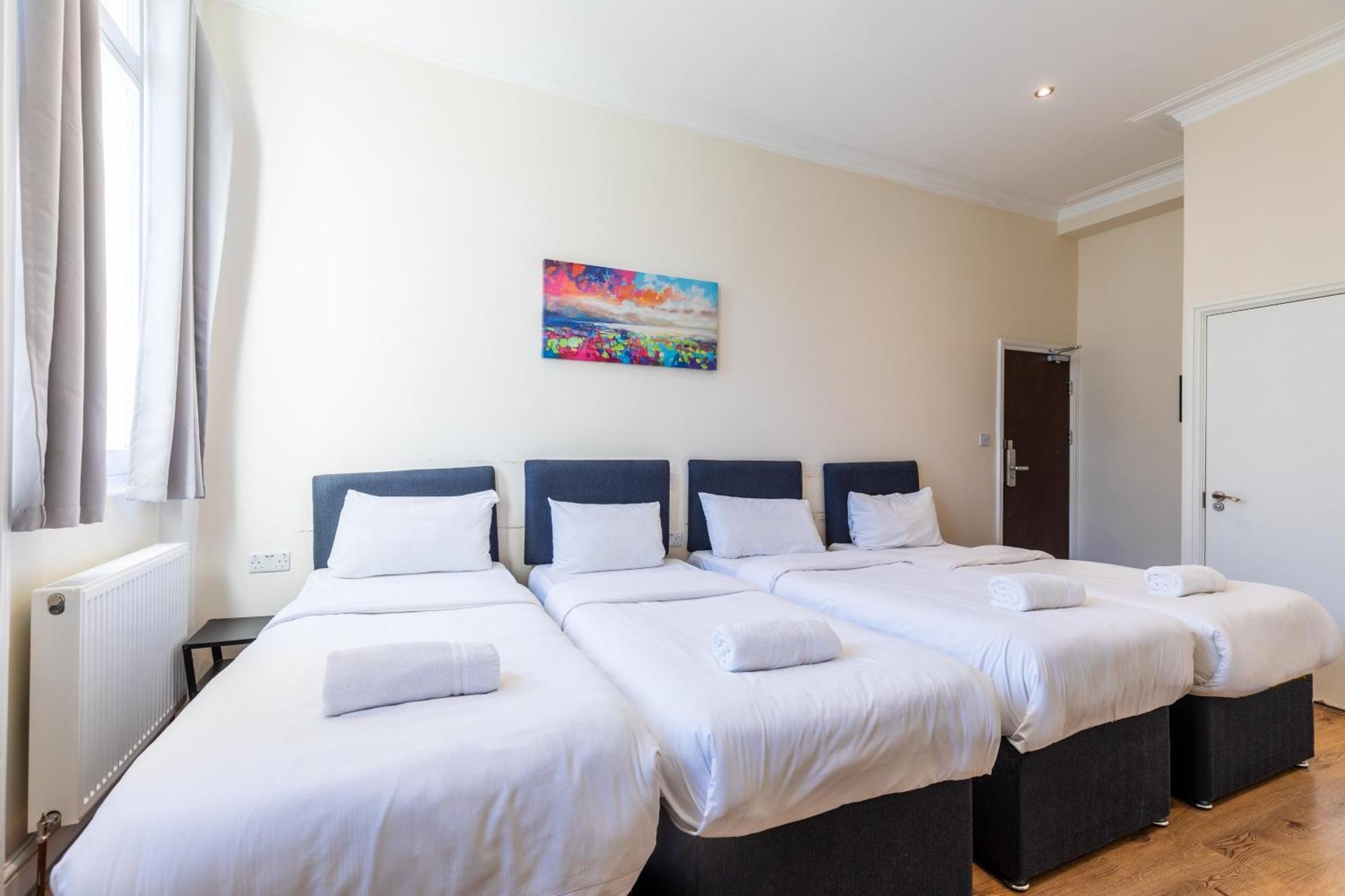 The Chapter - Hyde Park Hotell 2*