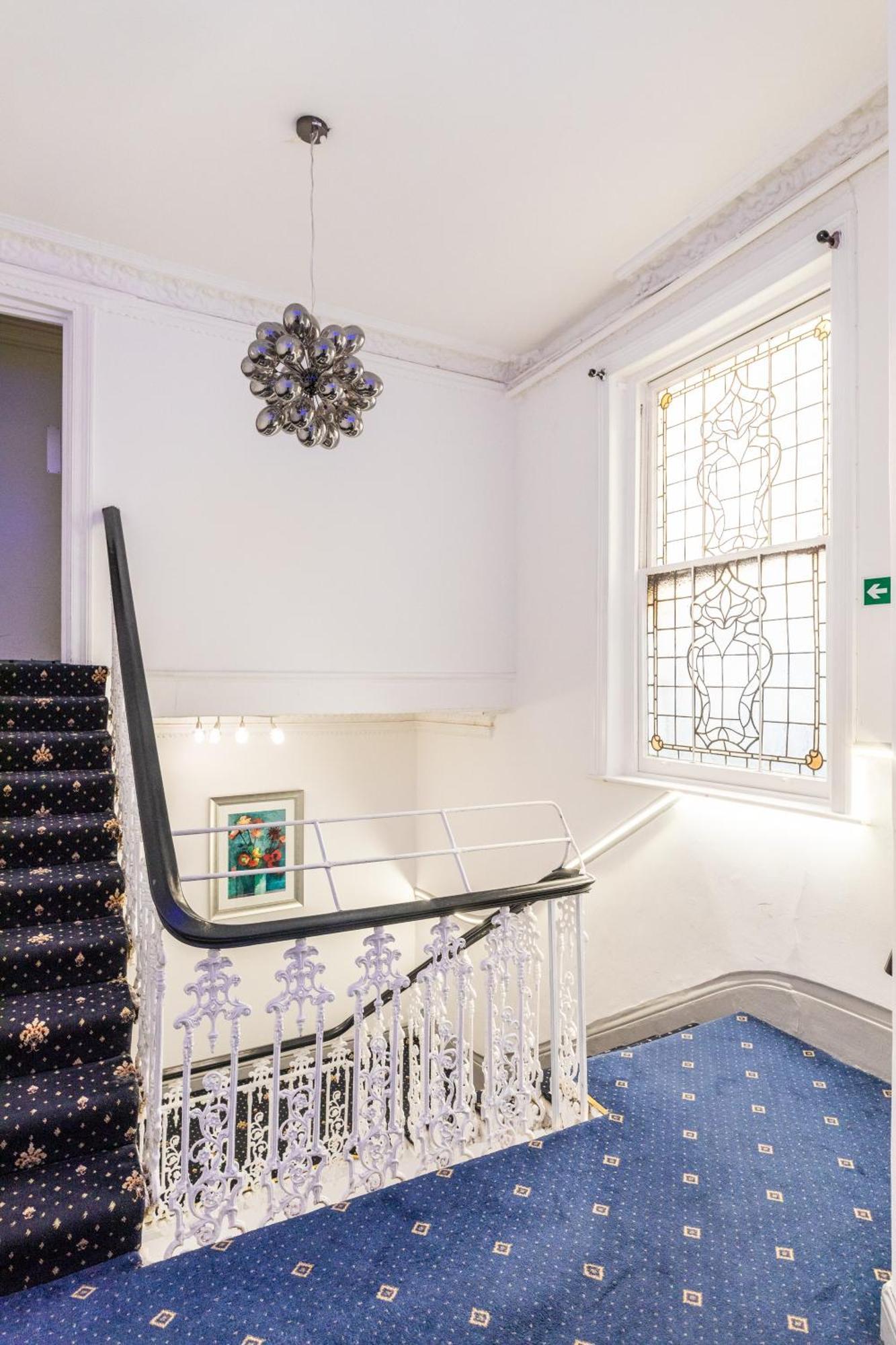 The Chapter - Hyde Park Hotell