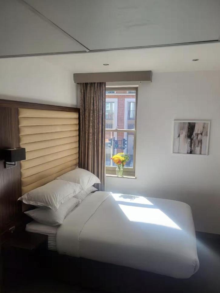 En-suite Boutique 102 Appartement