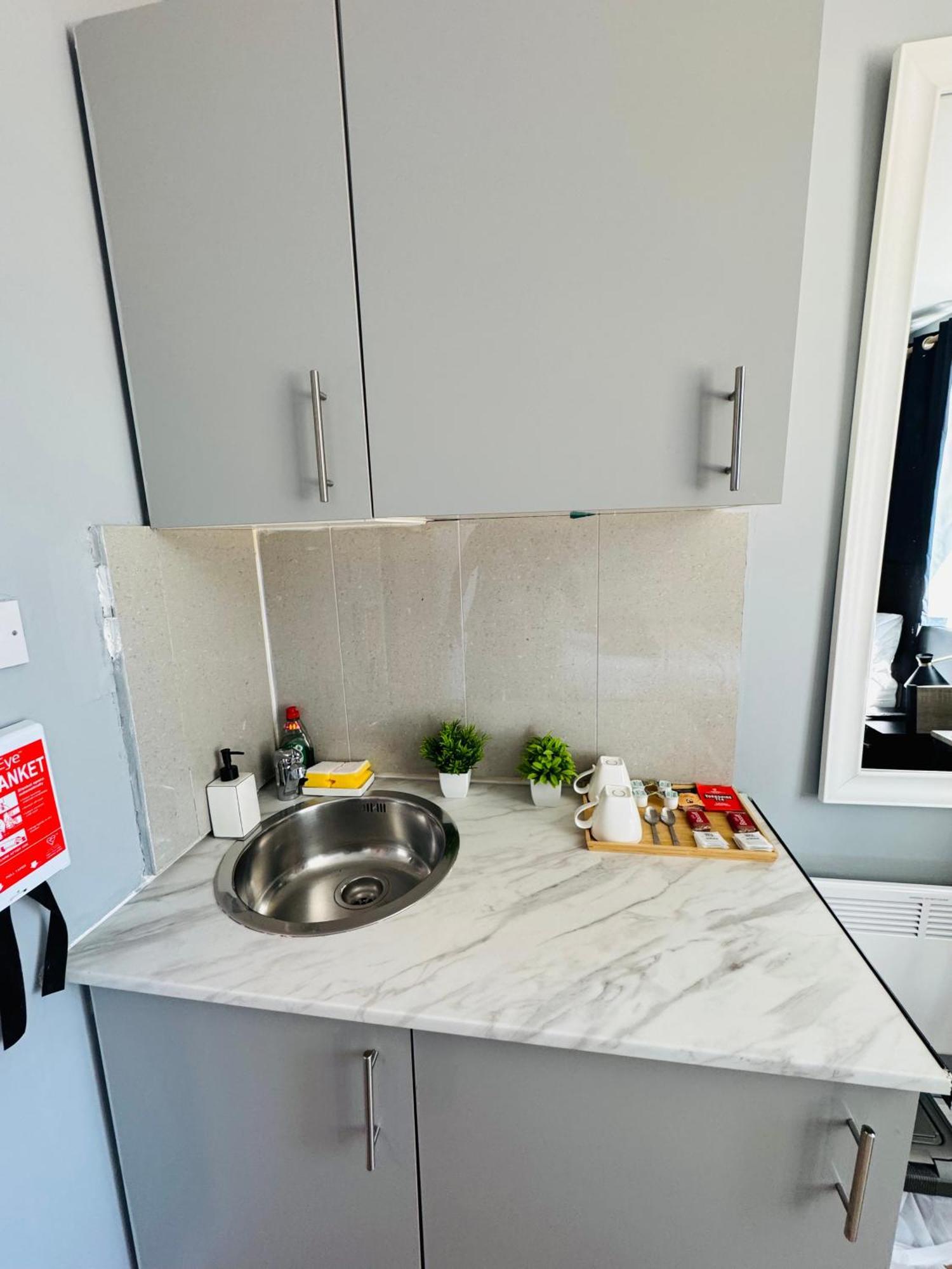 Appartamento Unique Flat In 1111 *
