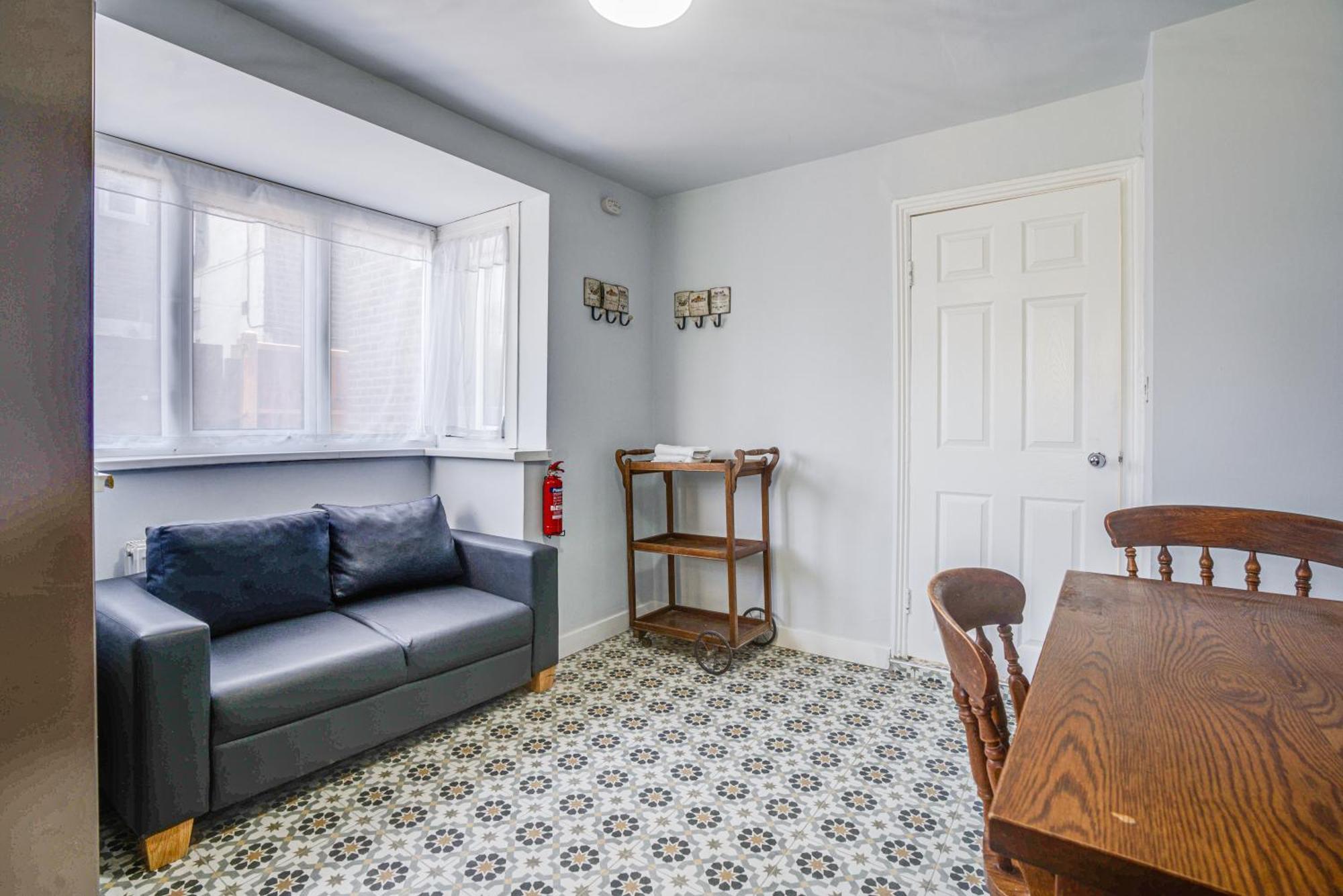 Ferienhaus Spacious 4br Family & Corporate *
