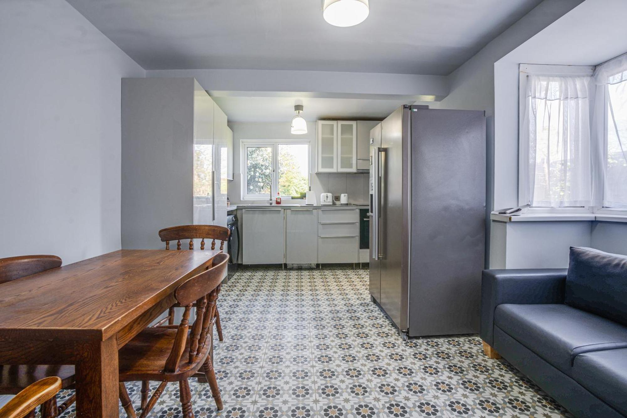 Ferienhaus Spacious 4br Family & Corporate