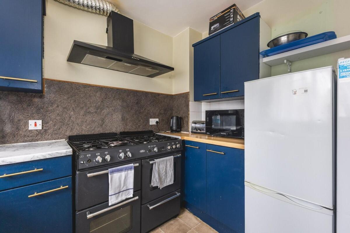 Appartamento Spacious & Trendy 4-Bed Near River Thames