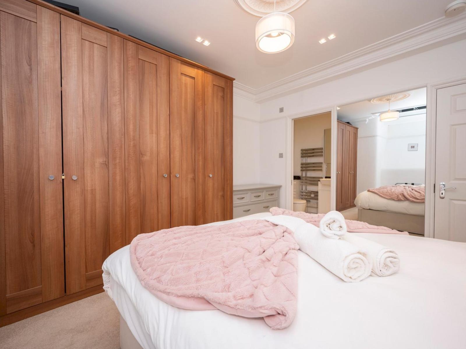 3-bed Flat Ensuite Near Farringdon Barbican Pass The Keys Lägenhet *