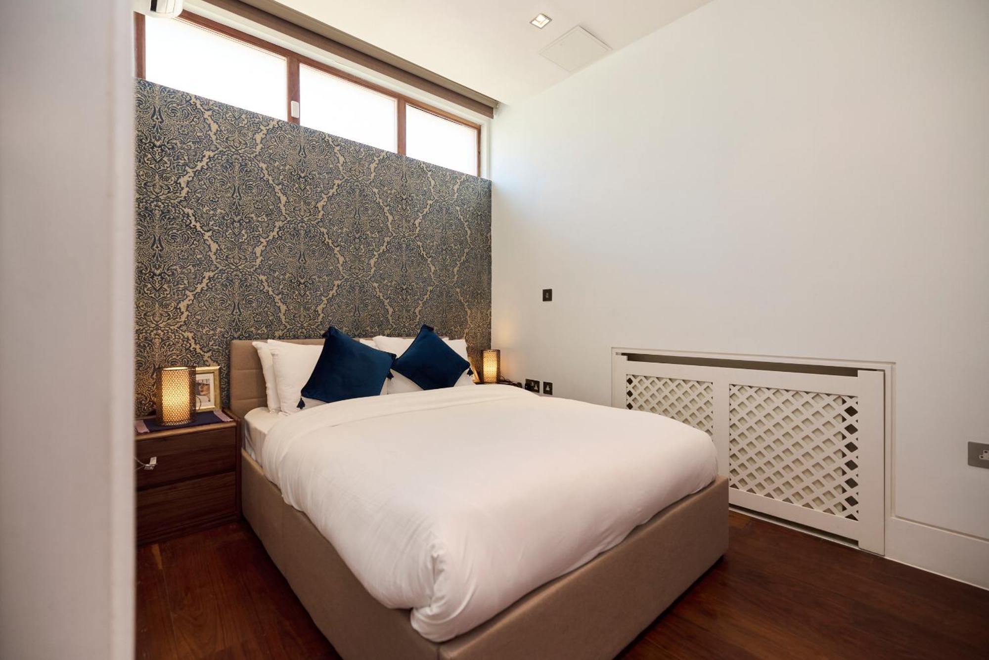 The Radnor Mews - Stylish 3bdr Mews House *