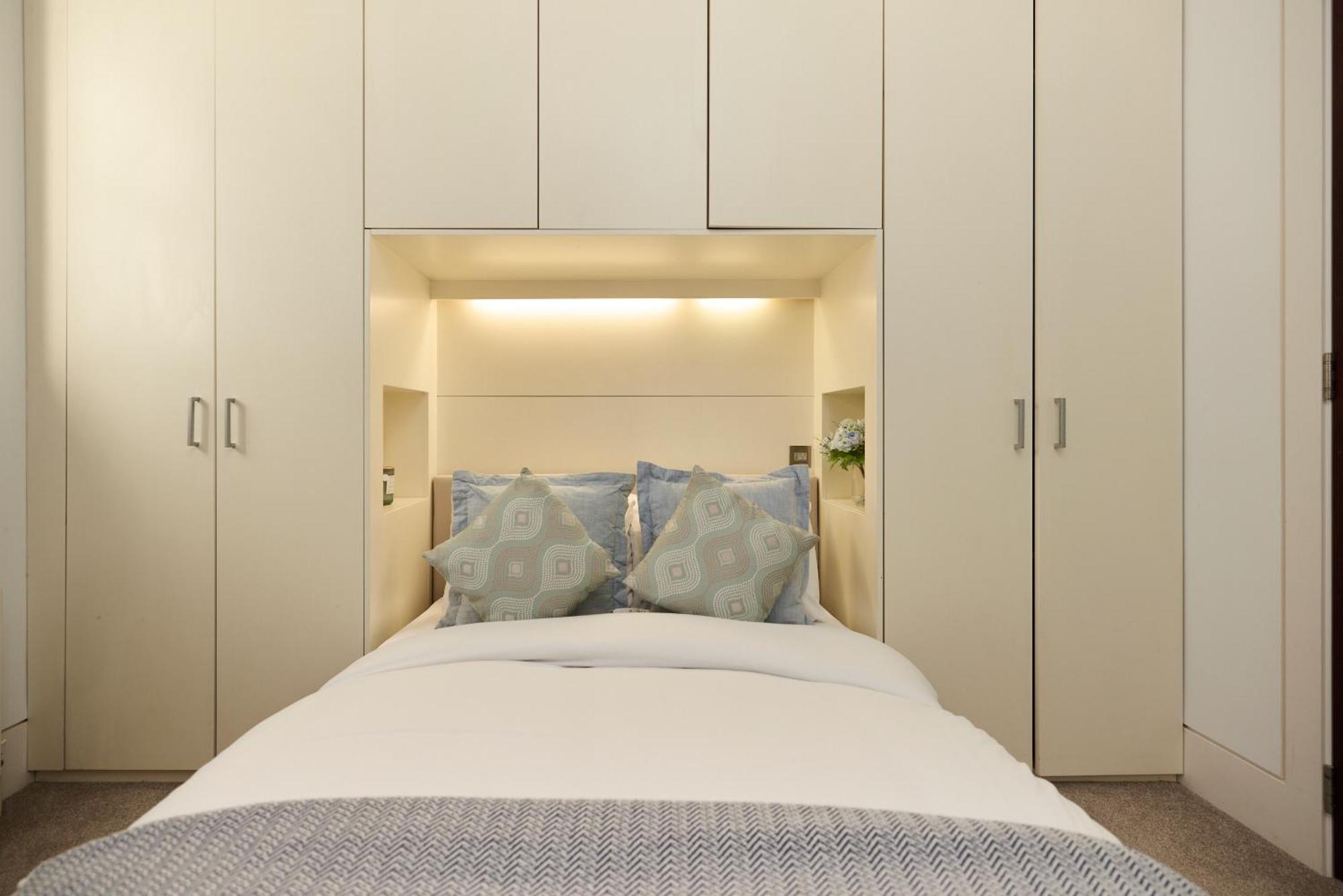 The Radnor Mews - Stylish 3bdr Mews House * London