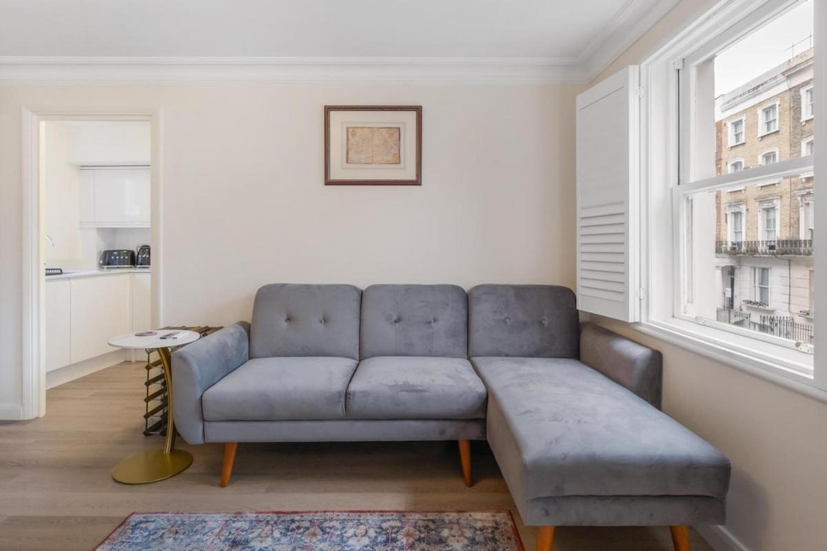 Apartment W2 Stylish And London